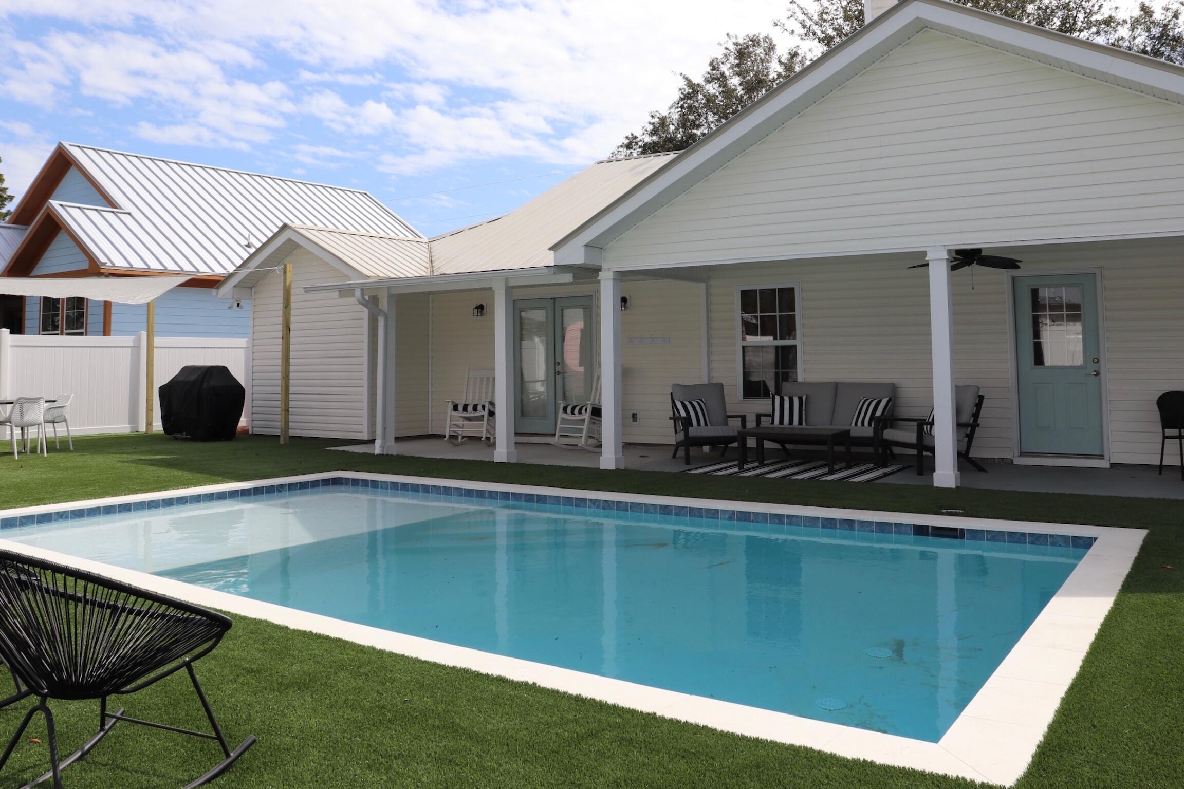 GULFVIEW HEIGHTS 1ST ADDN - Residential