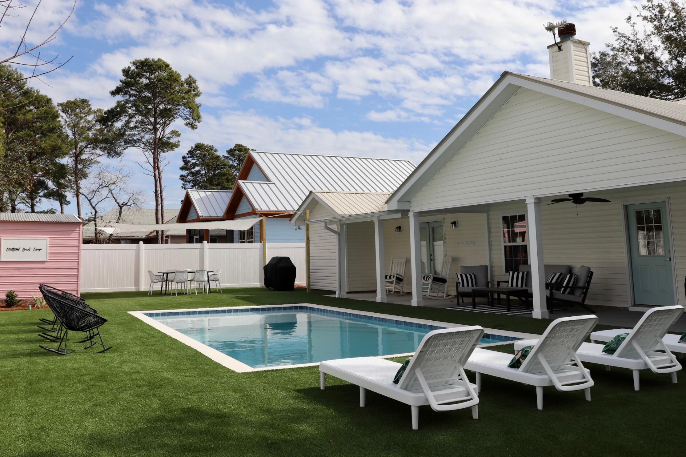 GULFVIEW HEIGHTS 1ST ADDN - Residential