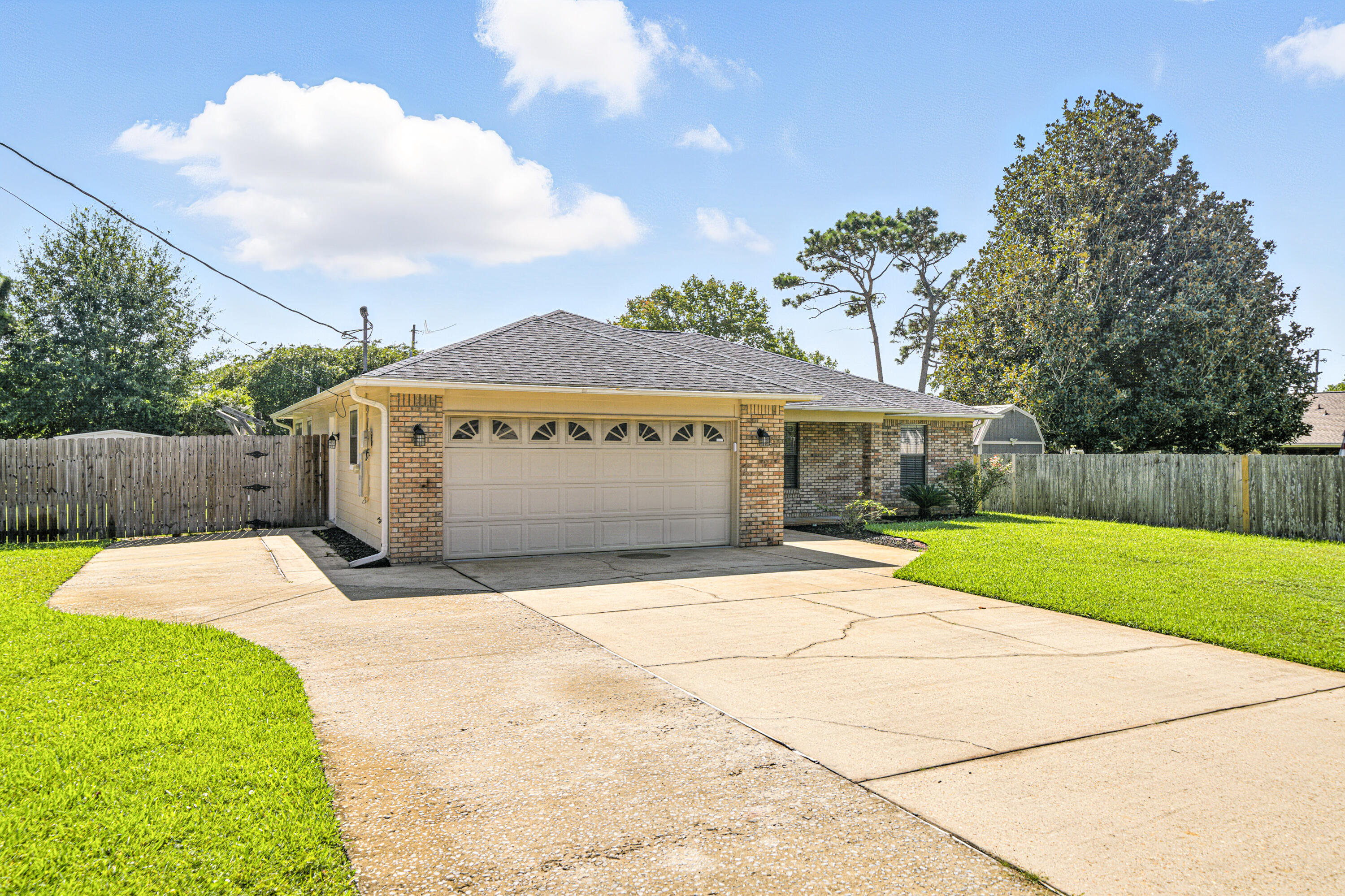 WYNNEHAVEN BEACH ESTATES - Residential