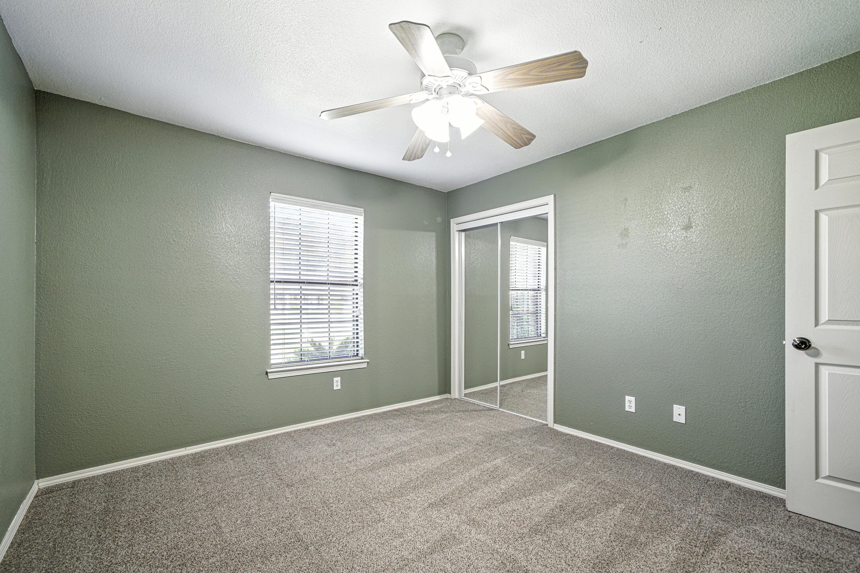 WYNNEHAVEN BEACH ESTATES - Residential