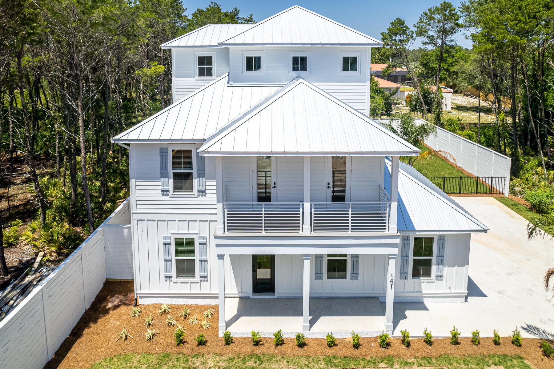 NO RECORDED SUBDIVISION - Residential