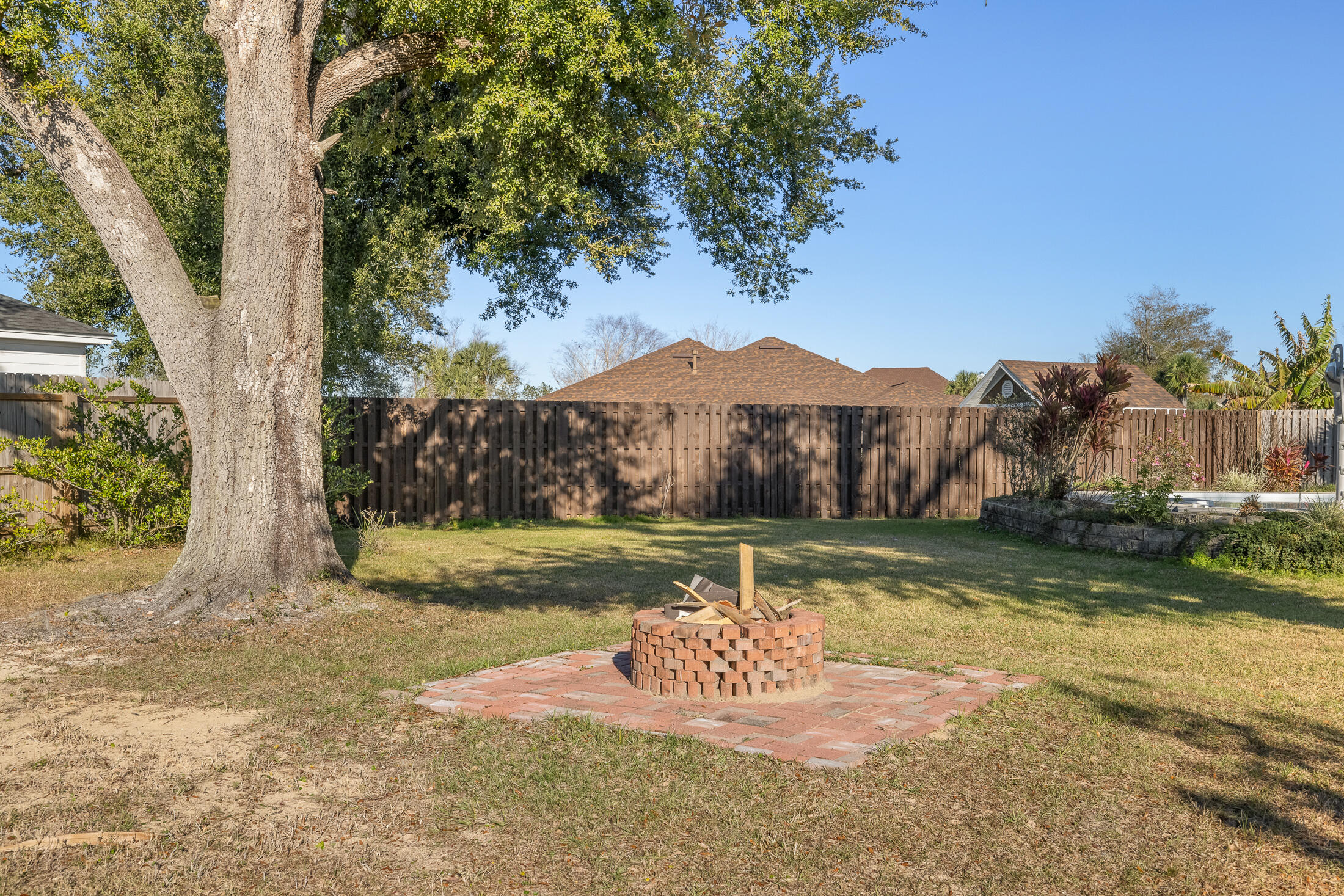 MILL BAYOU ESTATES - Residential