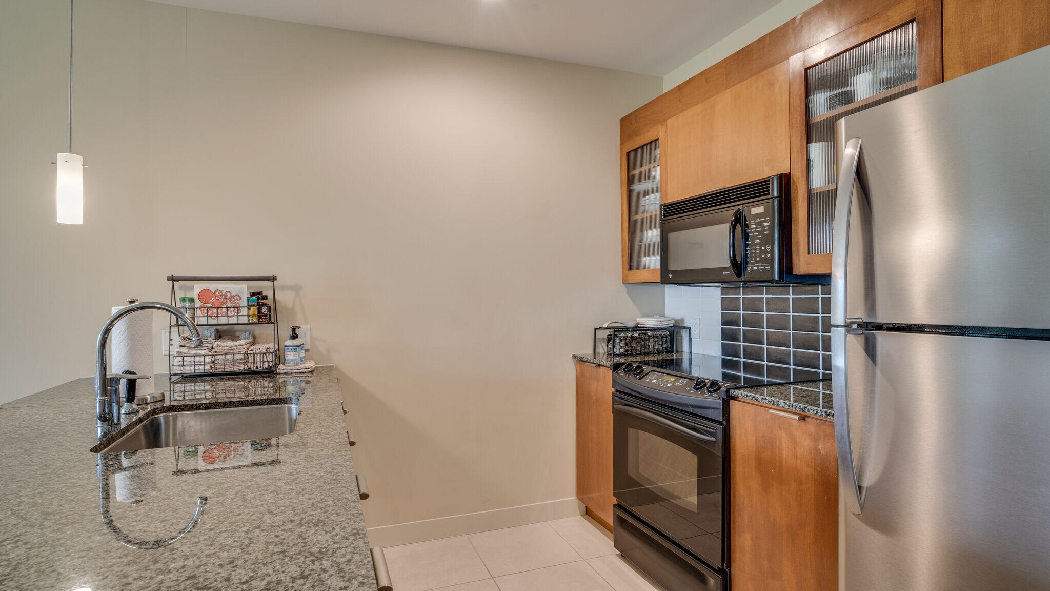 BAHIA CONDO - Residential