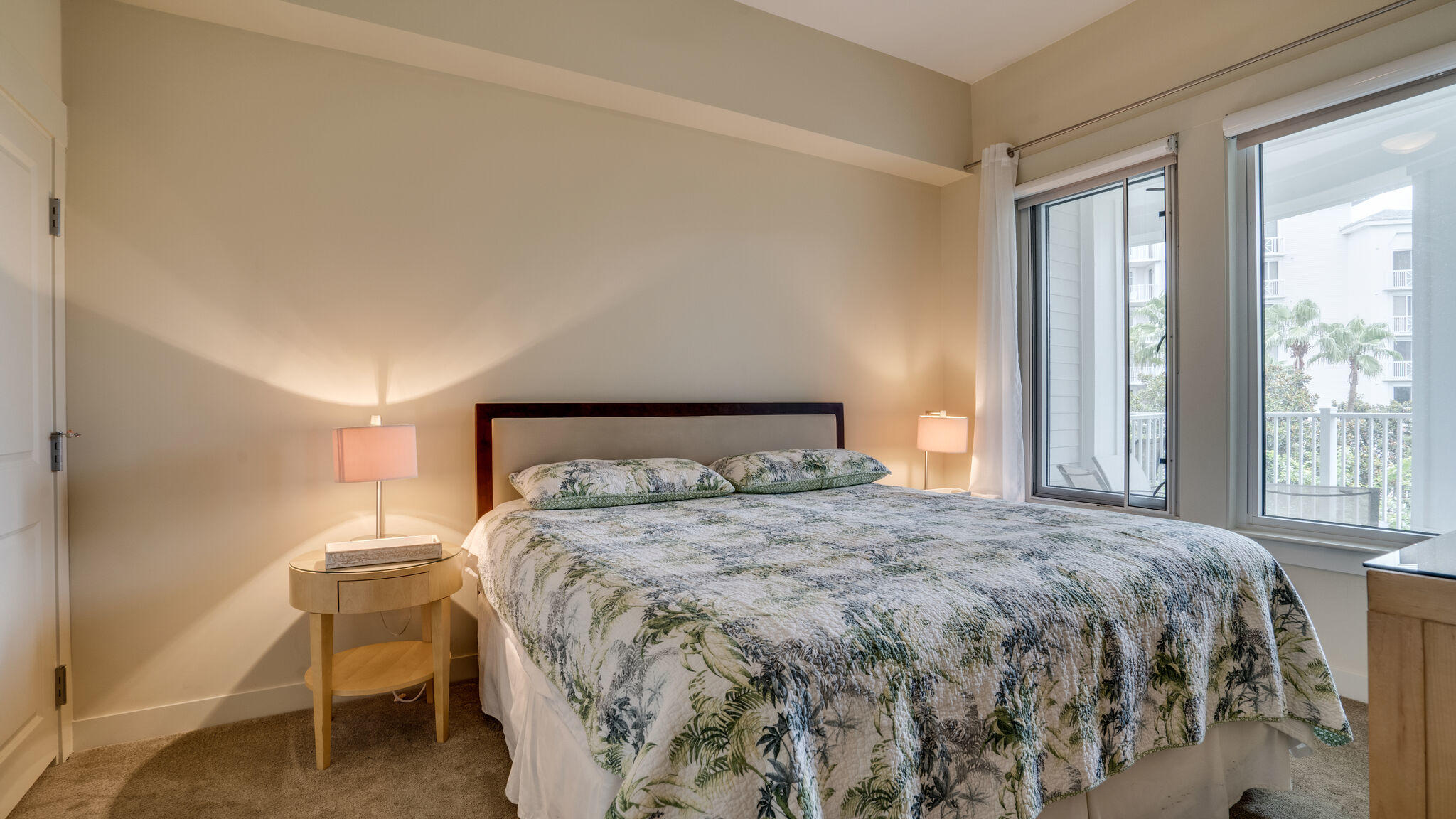 BAHIA CONDO - Residential