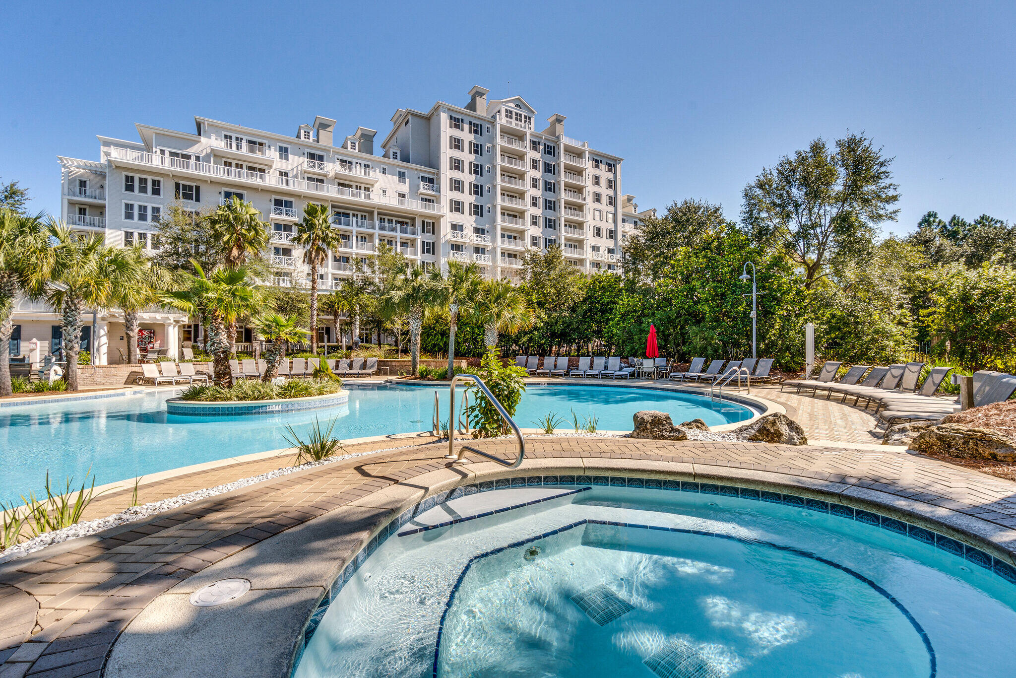 BAHIA CONDO - Residential