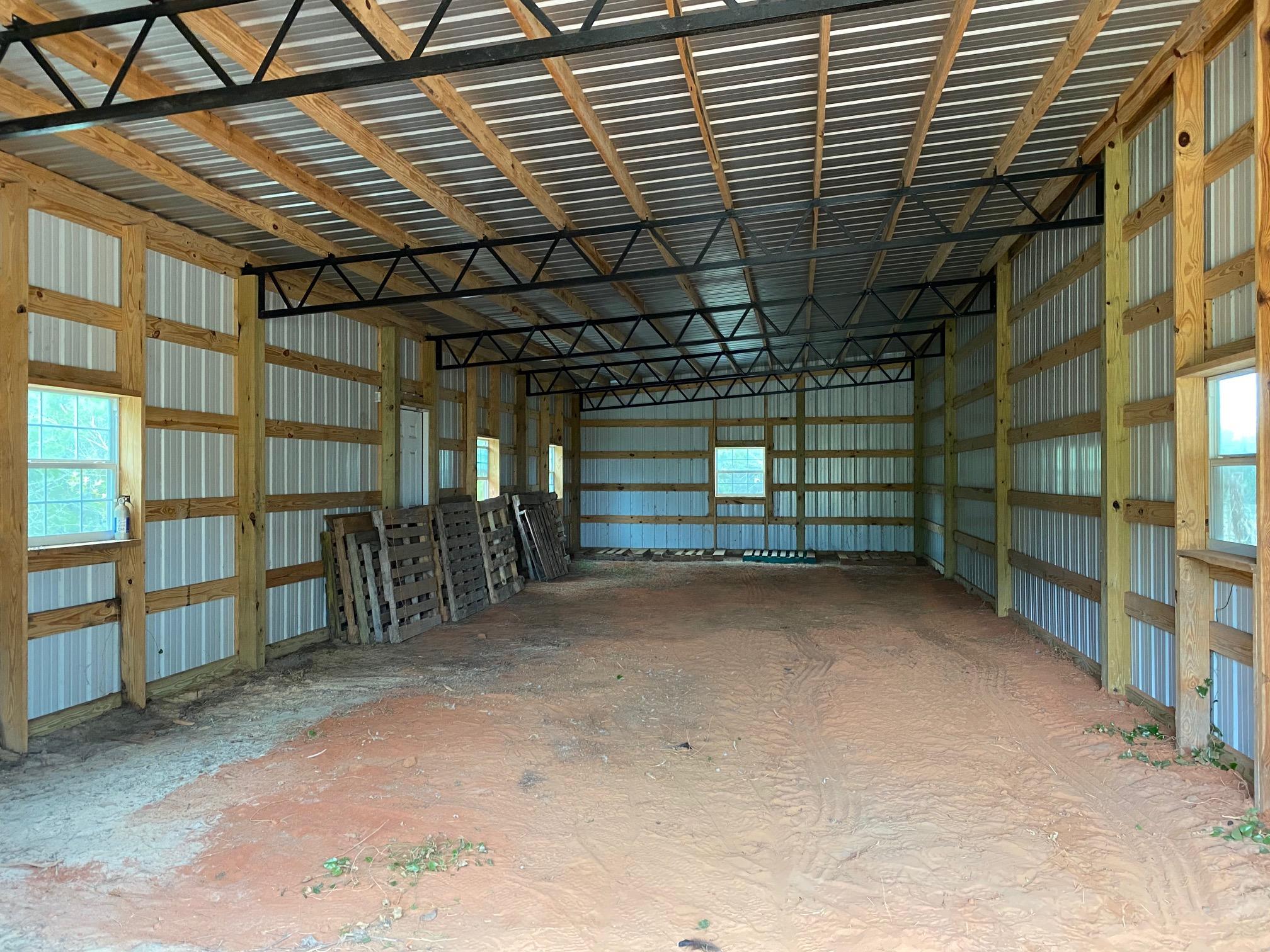 METES & BOUNDS - Land