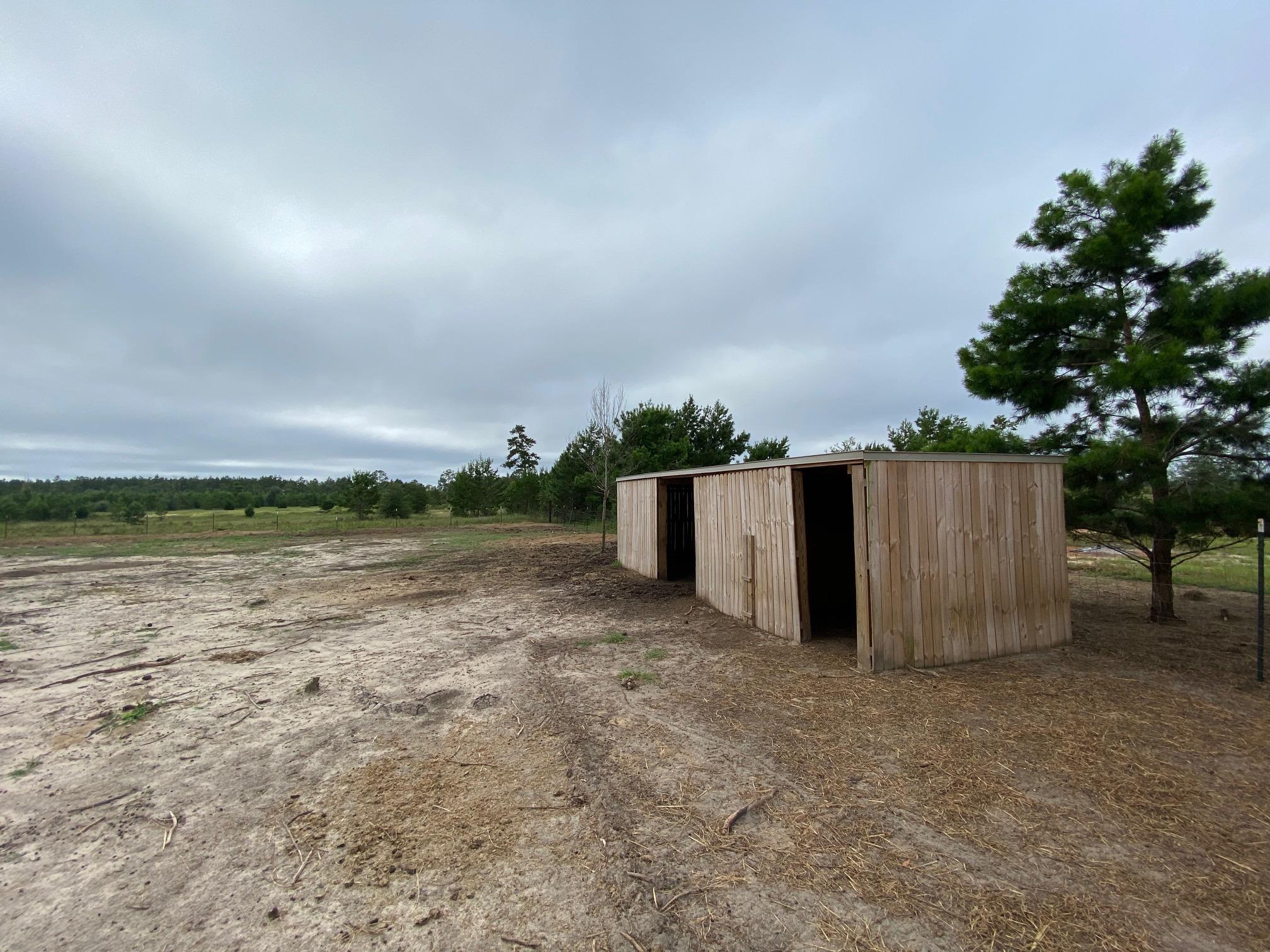 METES & BOUNDS - Land