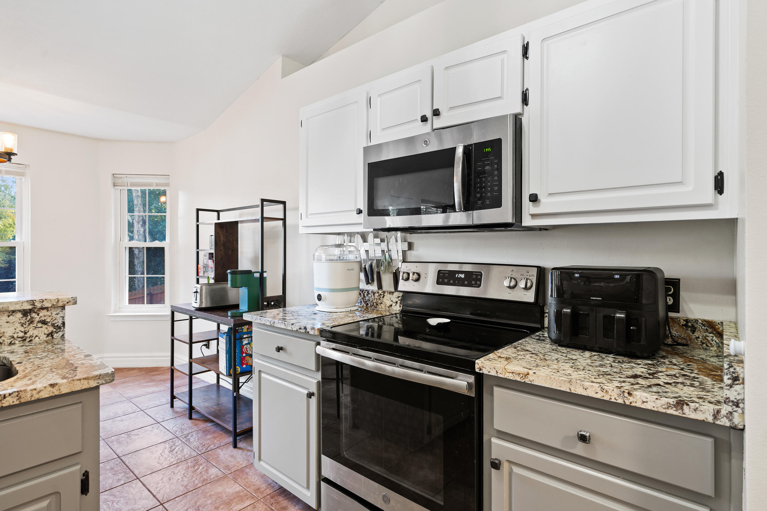 CHEROKEE BEND S/D PH 2 - Residential