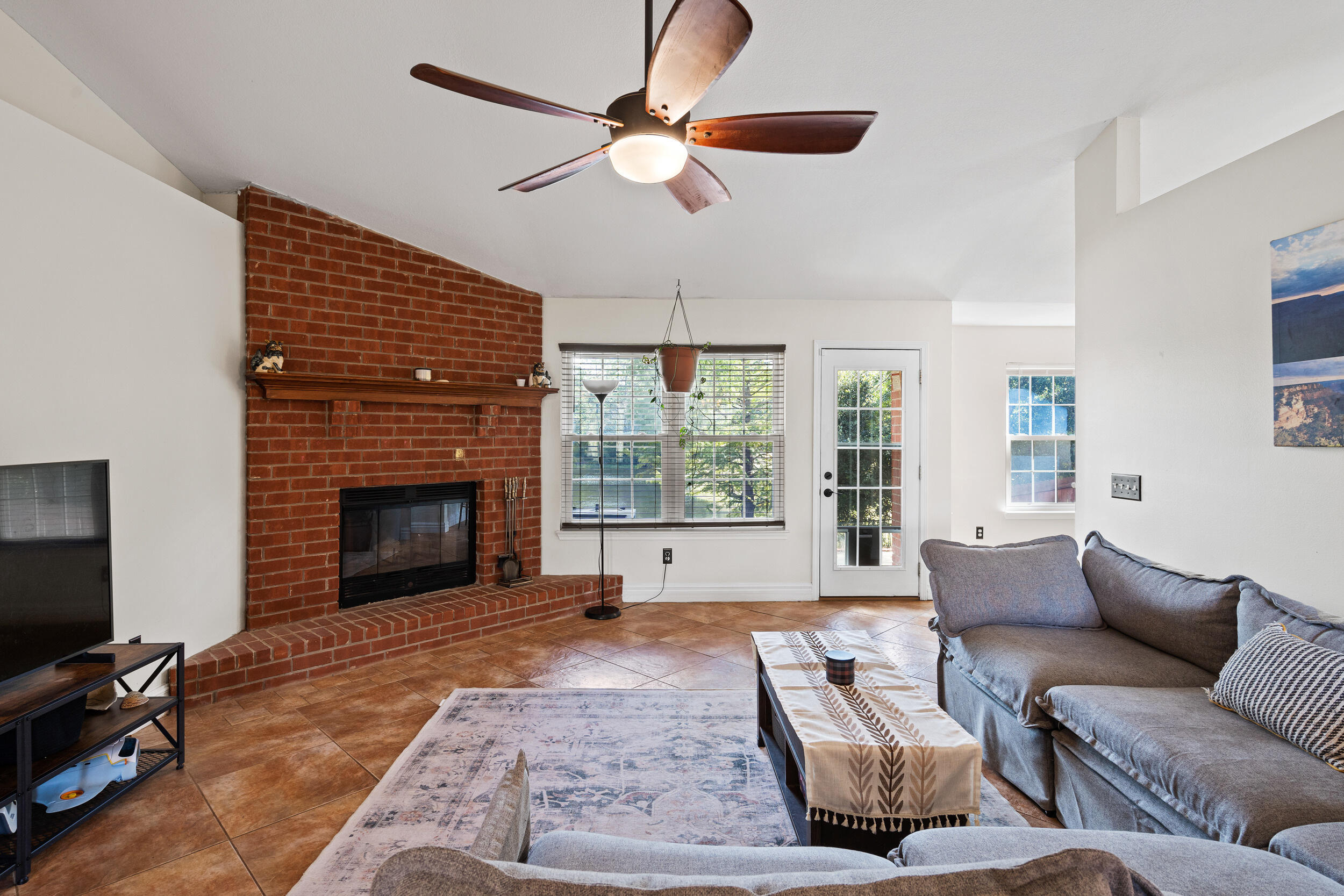 CHEROKEE BEND S/D PH 2 - Residential