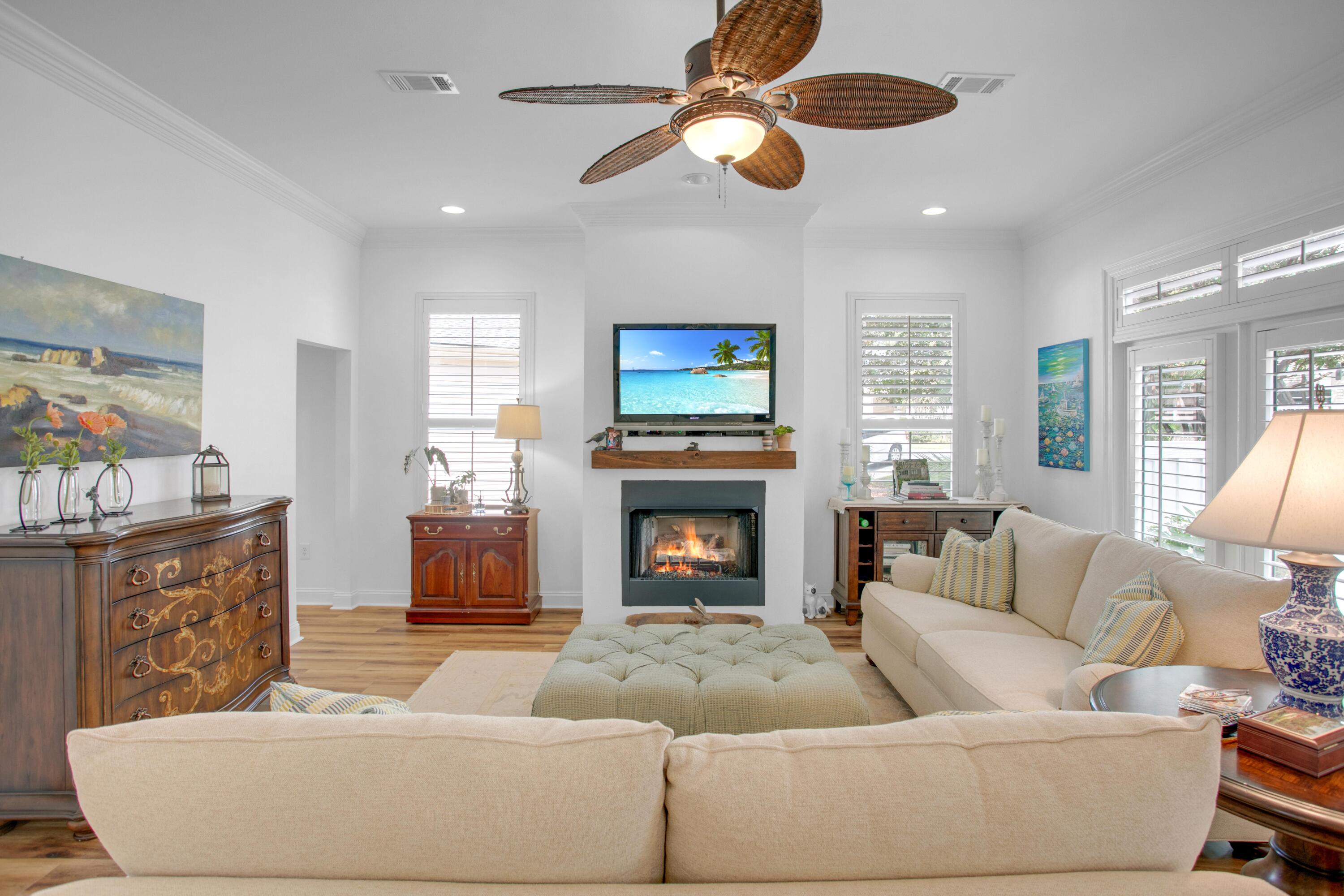 COURTYARDS OF SANTA ROSA BEACH - Residential