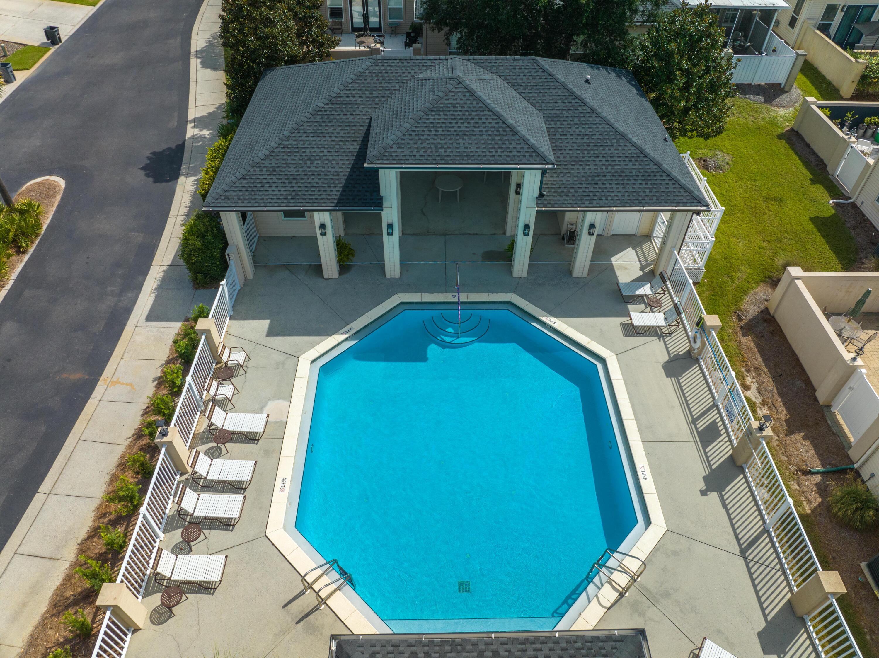 COURTYARDS OF SANTA ROSA BEACH - Residential