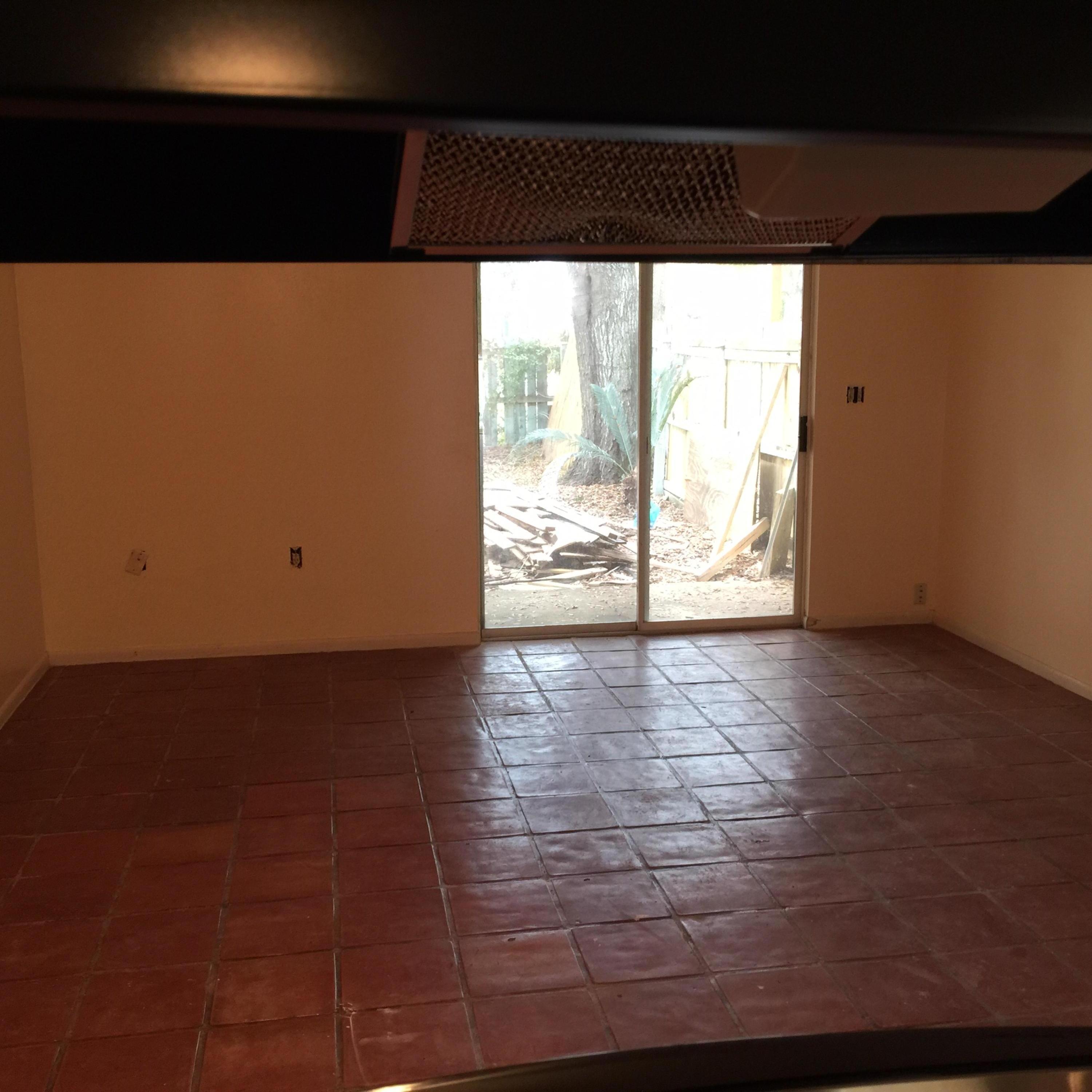 SCOTTWOOD LOT 17 LESS SCOTTWOOD DR TO CITY - Residential Lease