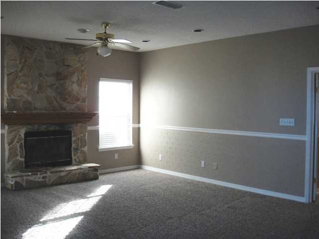 NATURES TRAIL - Residential Lease
