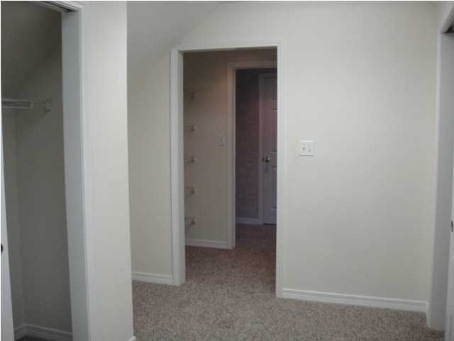 NATURES TRAIL - Residential Lease