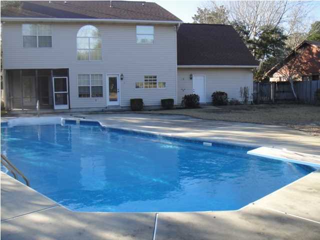 NATURES TRAIL - Residential Lease