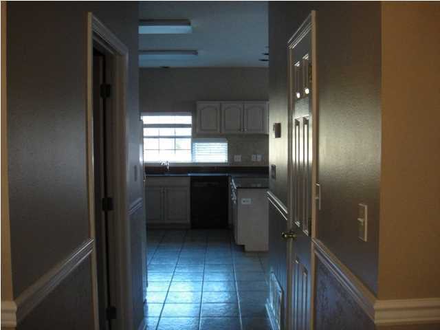 NATURES TRAIL - Residential Lease