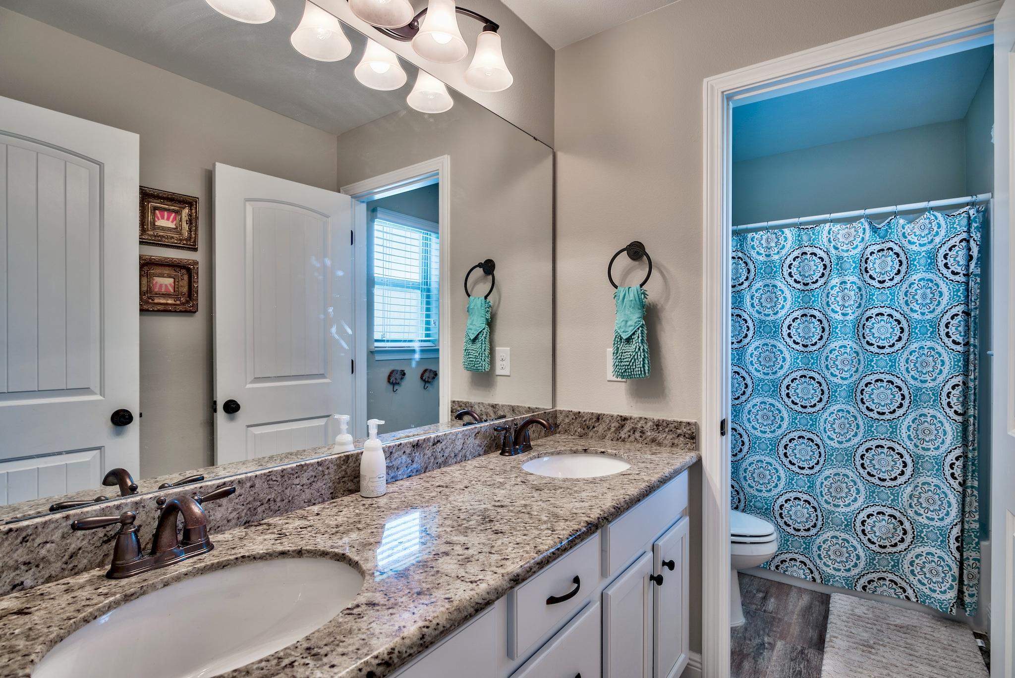 DRIFTWOOD ESTATES - Residential