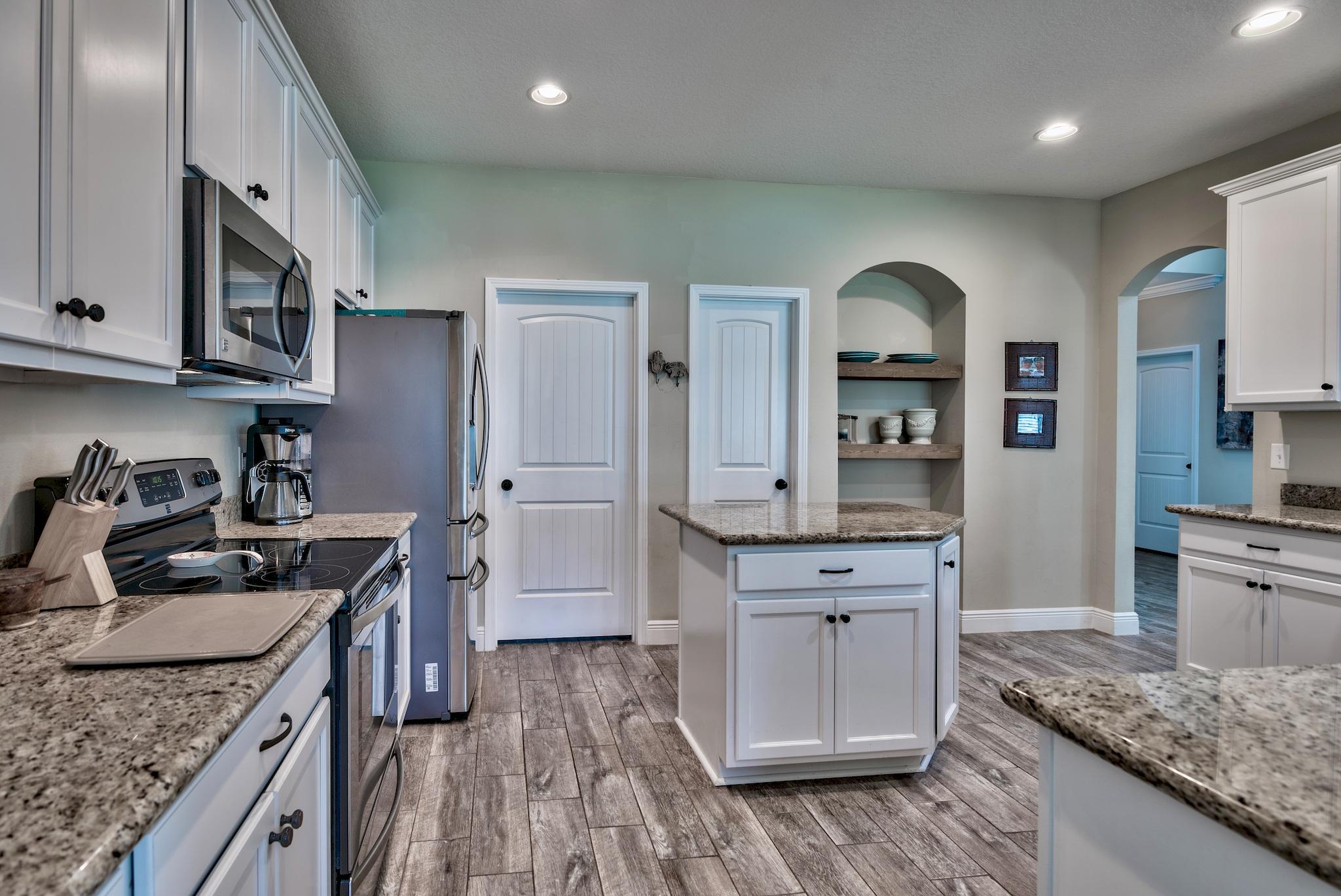 DRIFTWOOD ESTATES - Residential