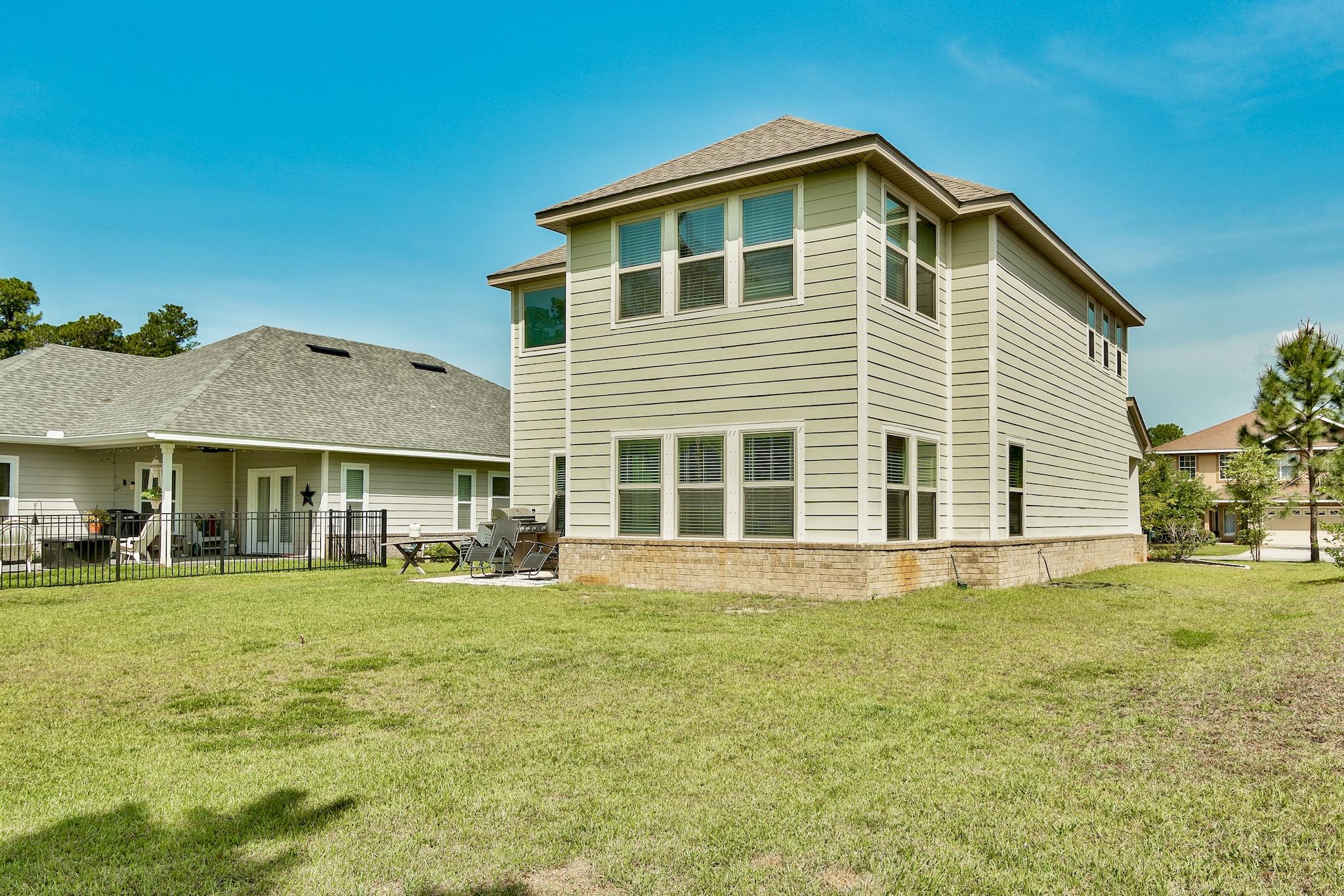 DRIFTWOOD ESTATES - Residential