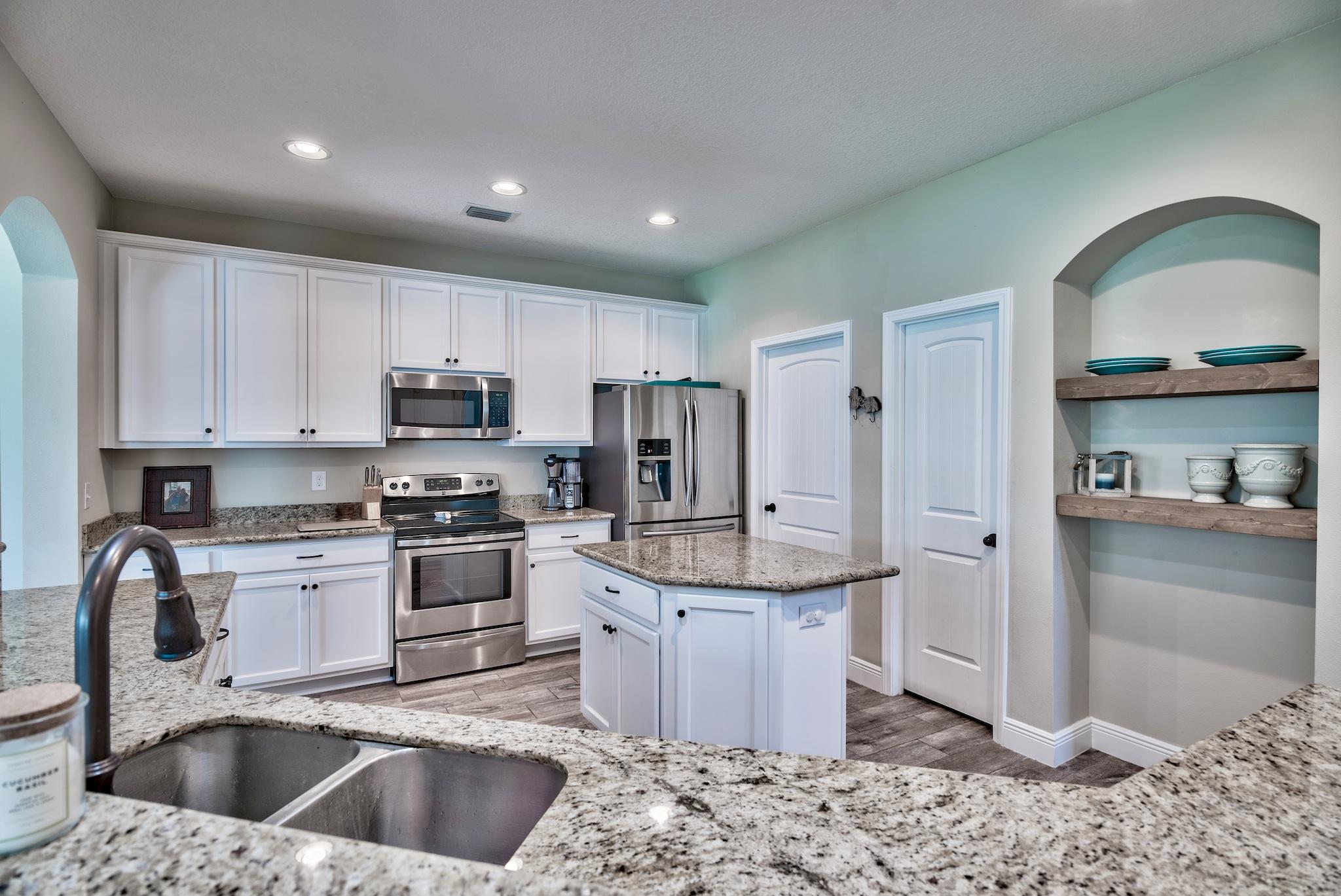 DRIFTWOOD ESTATES - Residential