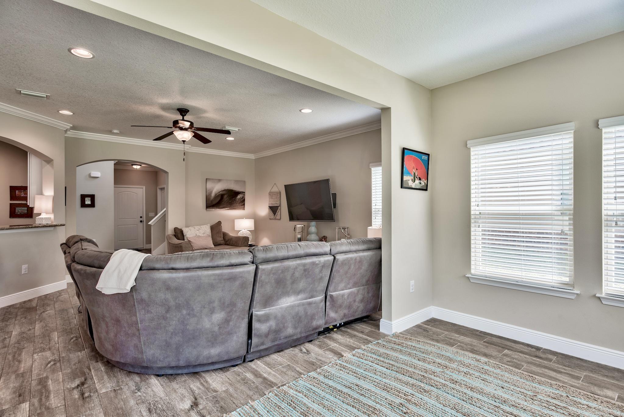 DRIFTWOOD ESTATES - Residential