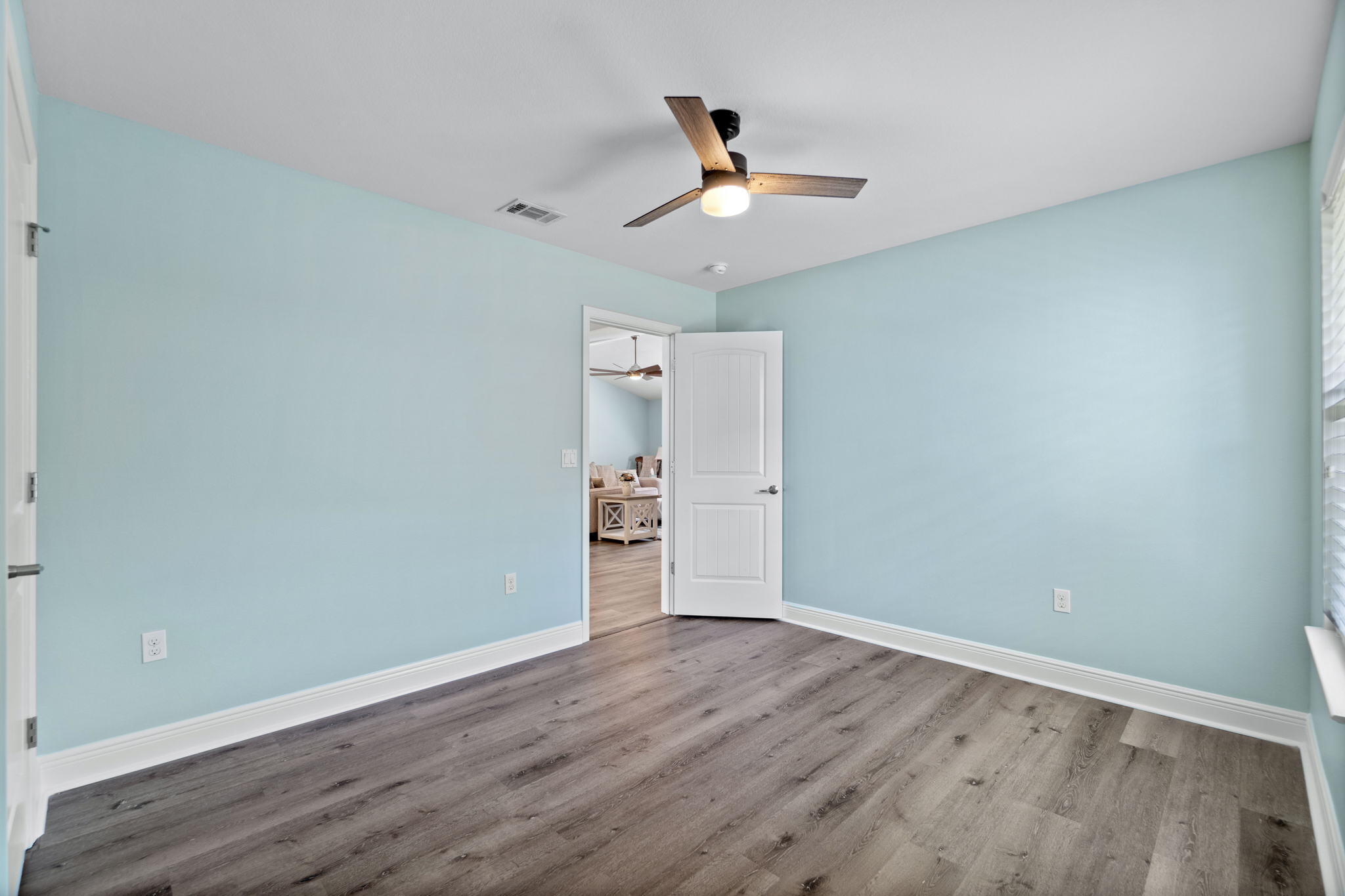 WATERSTONE - Residential