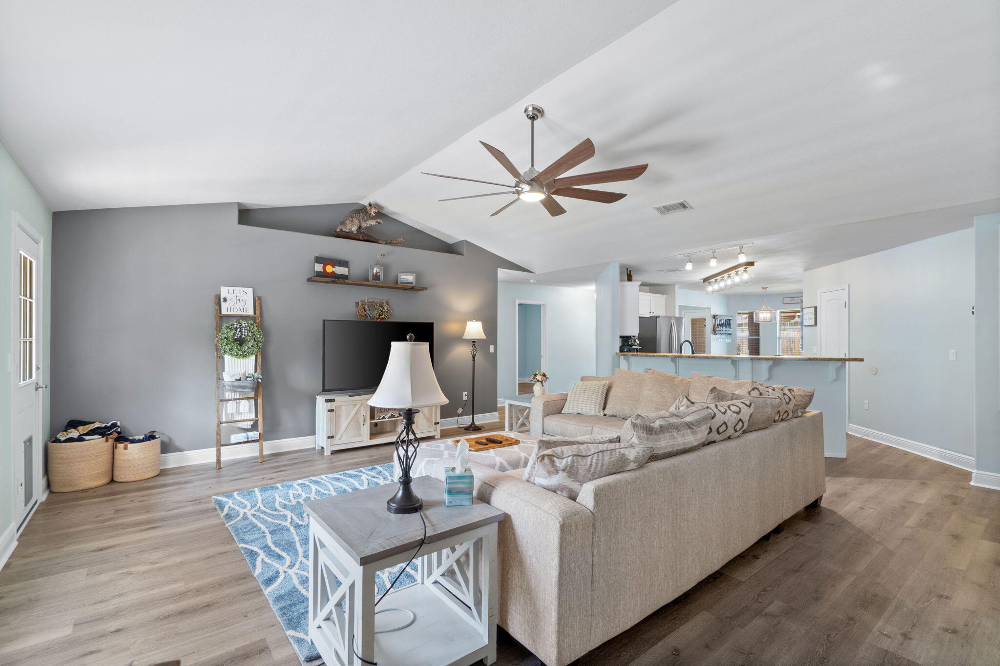 WATERSTONE - Residential