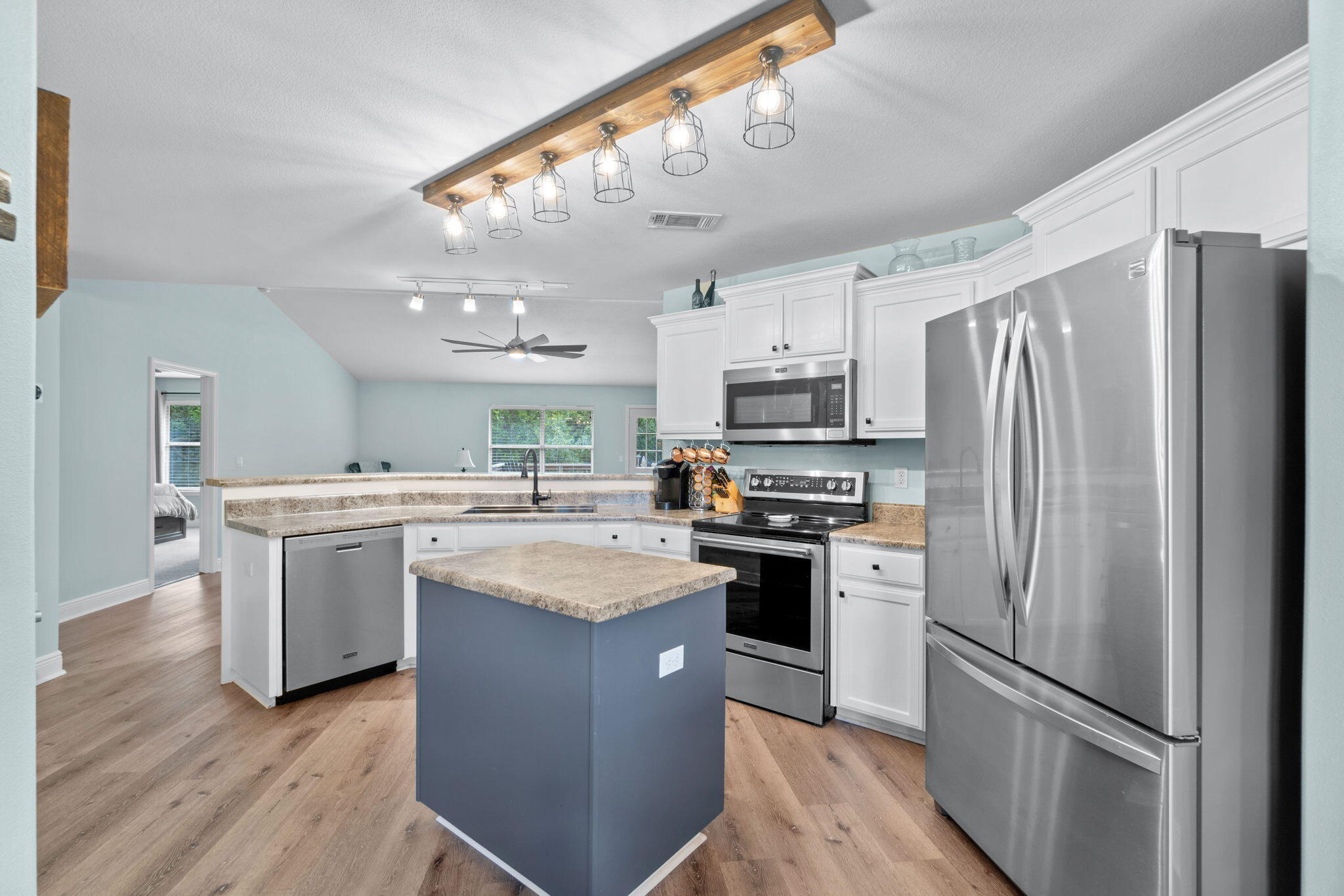 WATERSTONE - Residential