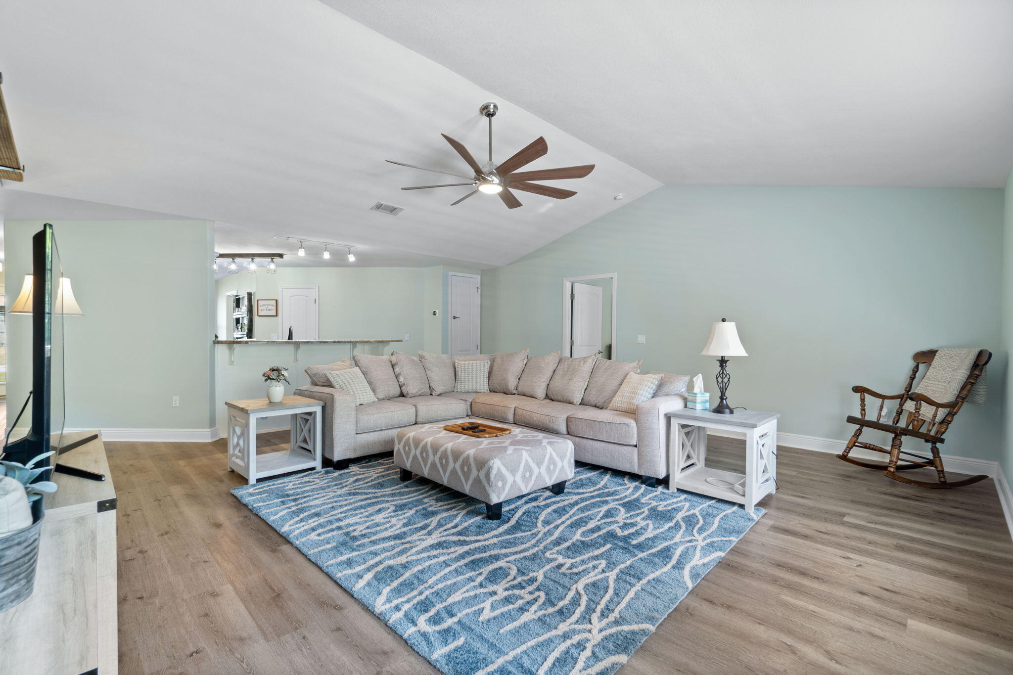 WATERSTONE - Residential