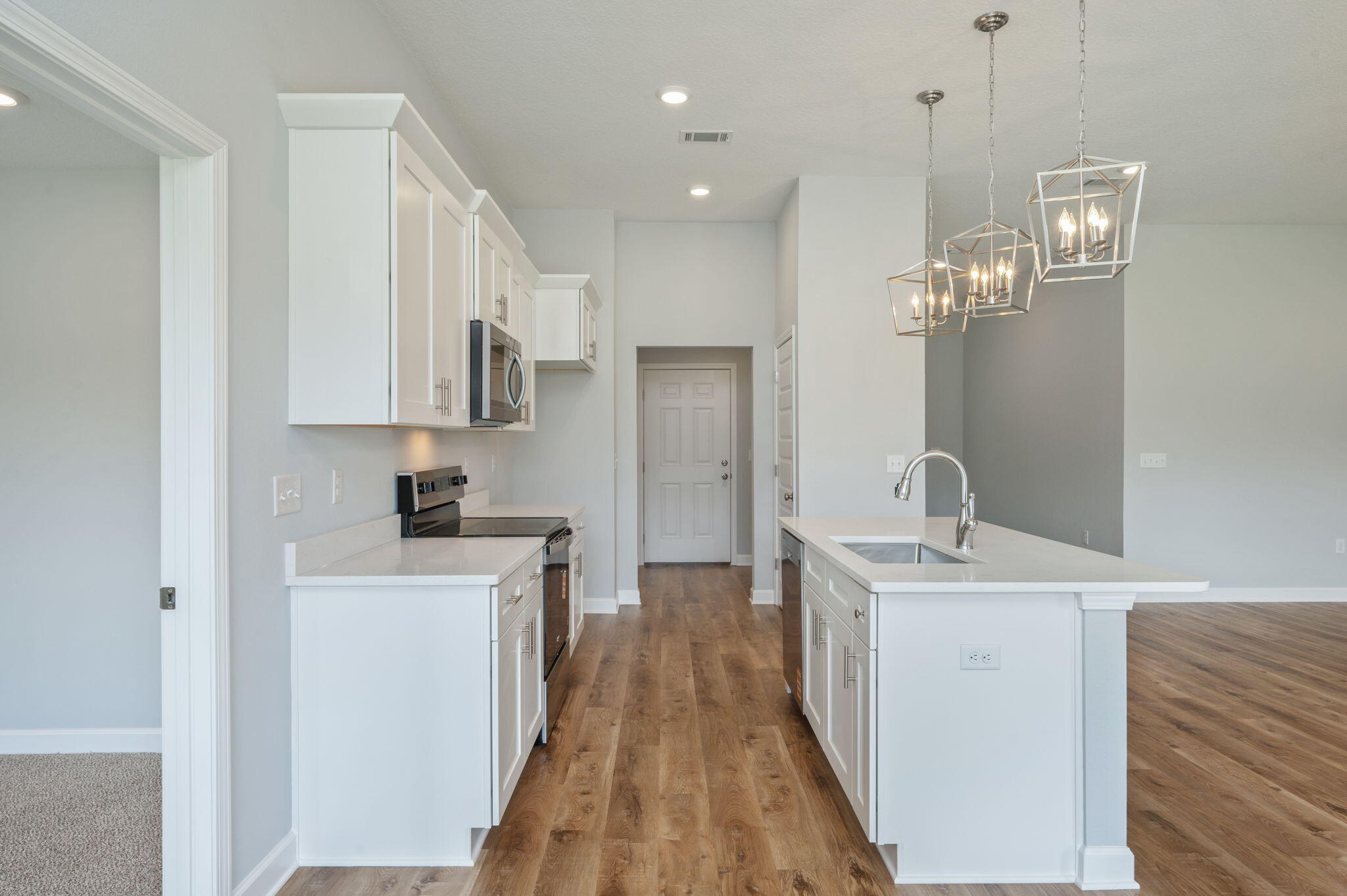 OAK HOLLOW - Residential
