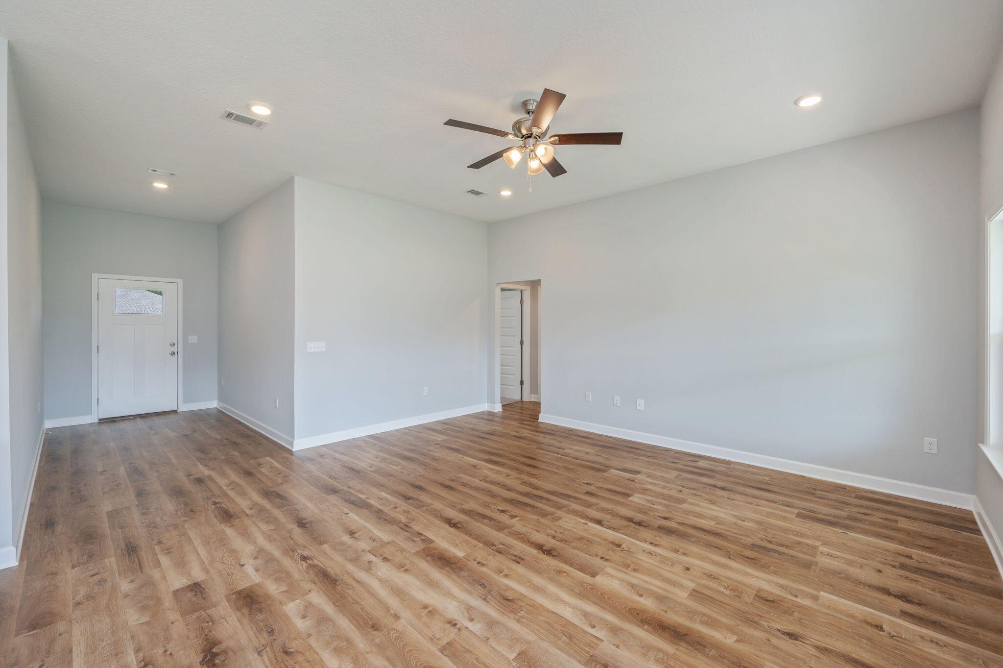 OAK HOLLOW - Residential