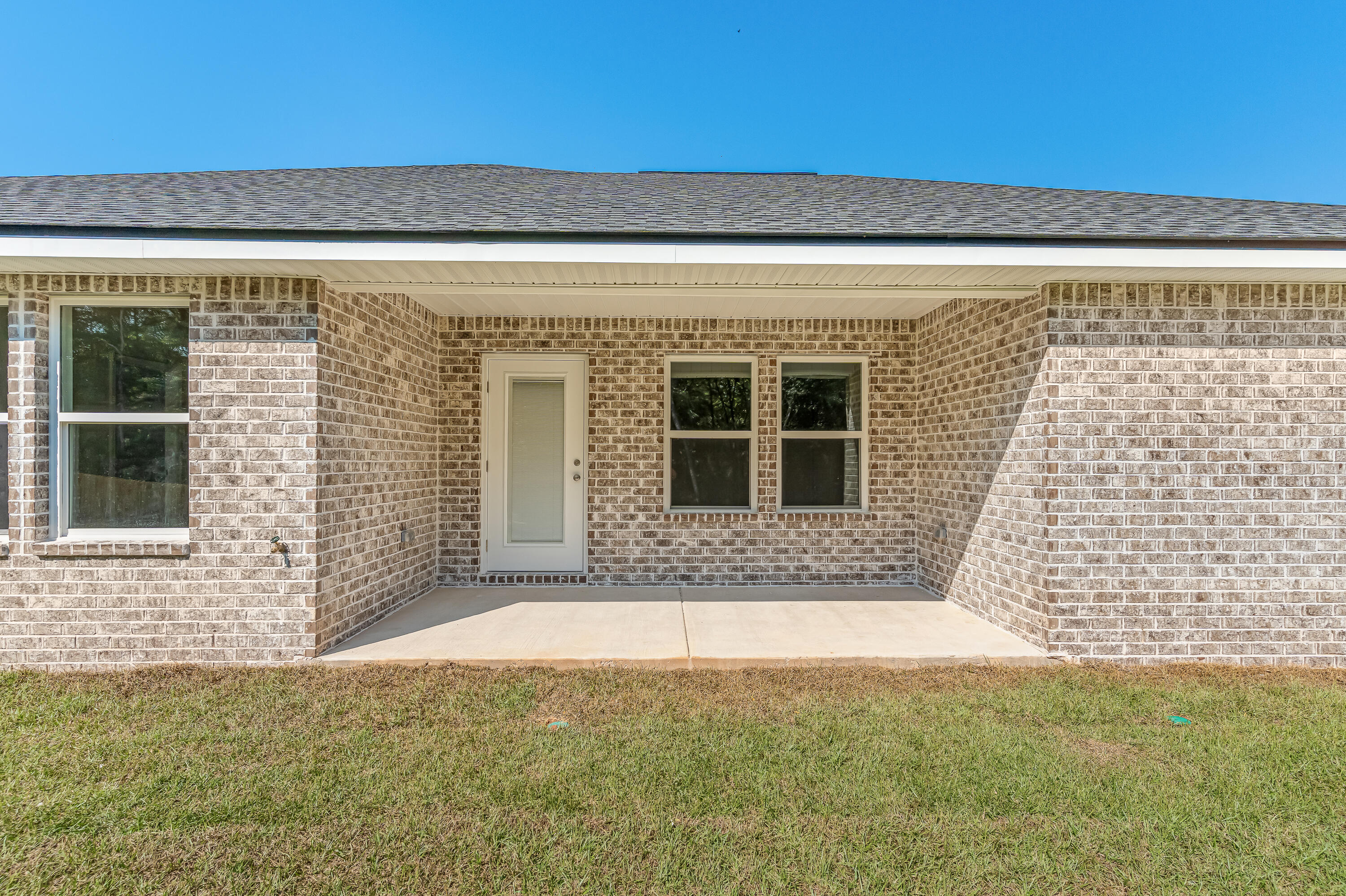 OAK HOLLOW - Residential