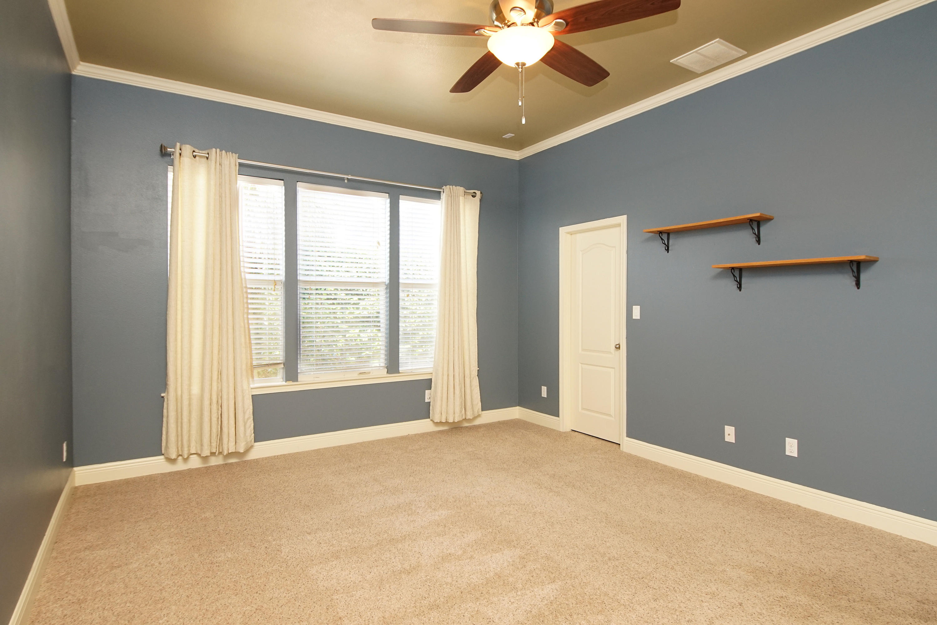 NEWPORT S/D - Residential