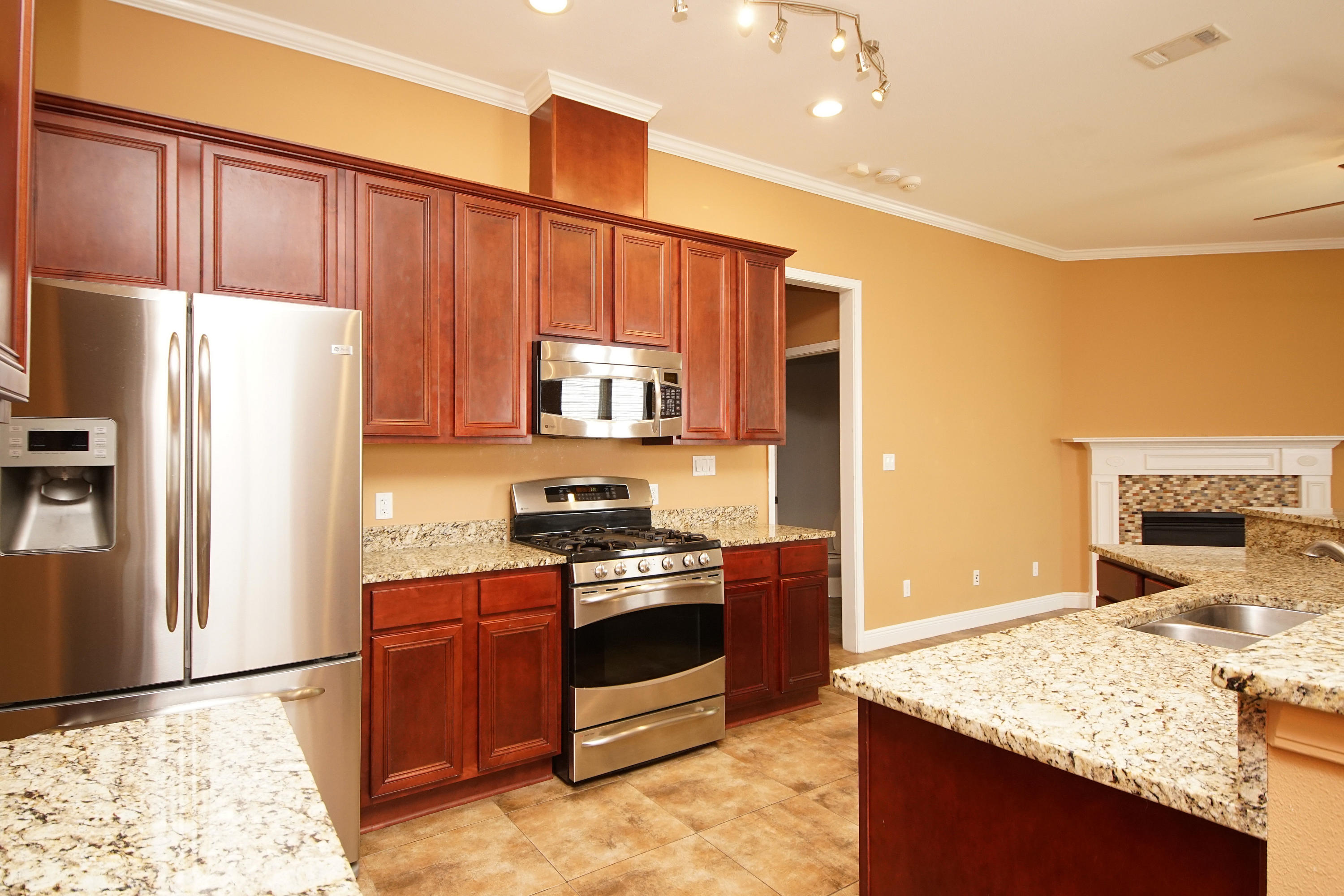NEWPORT S/D - Residential