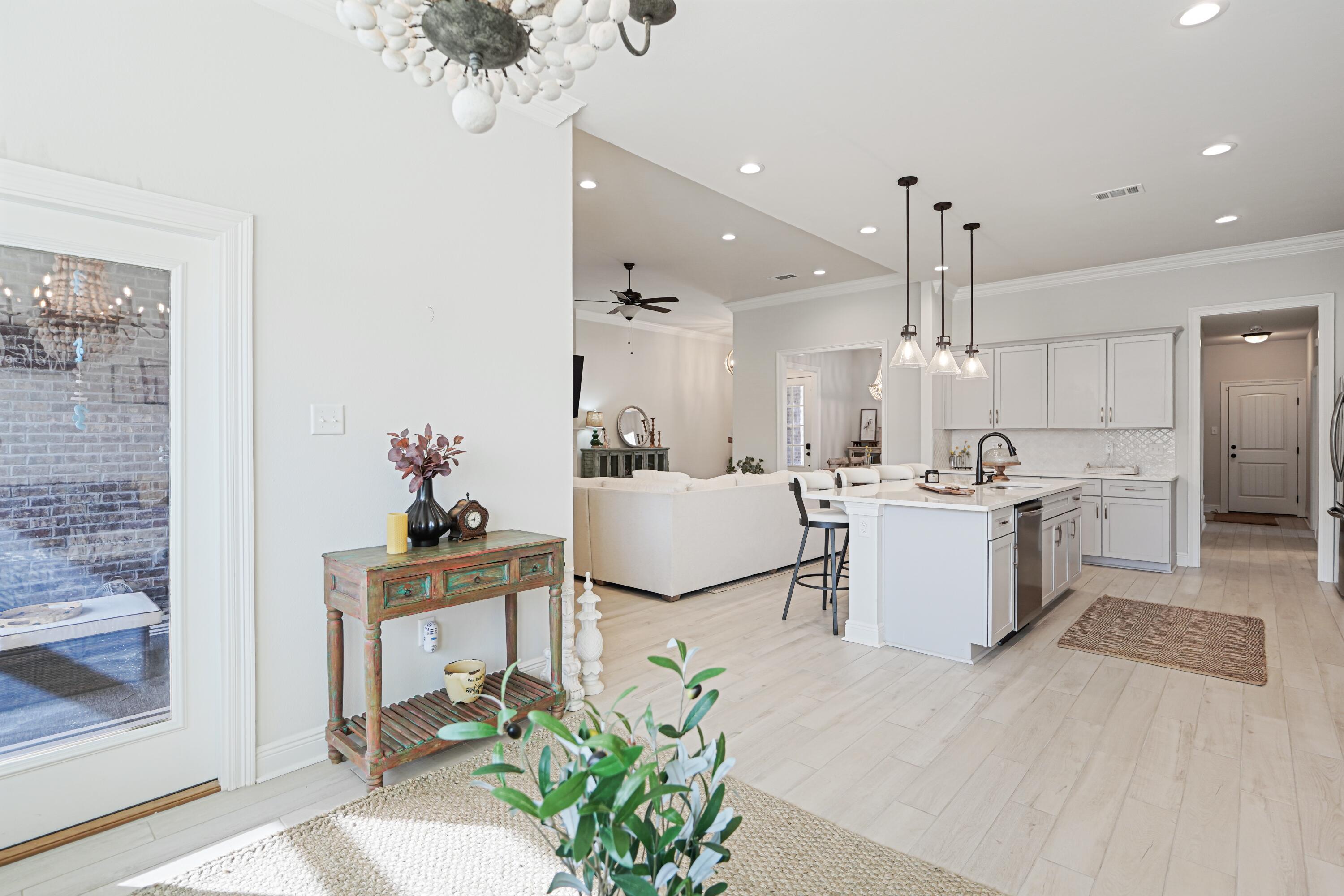 HAMMOCK BAY - Residential