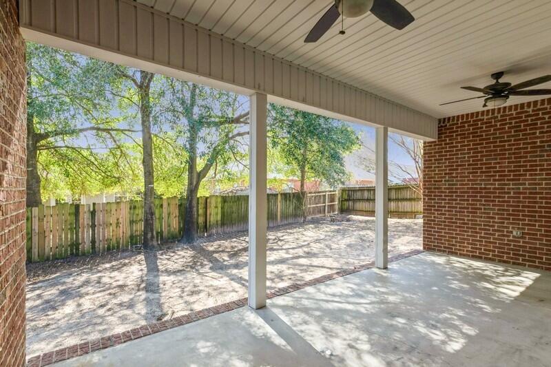 TRAILWOOD ESTATES - Residential