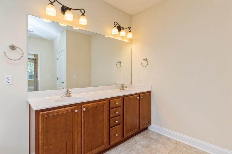 TRAILWOOD ESTATES - Residential