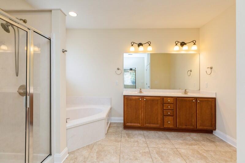 TRAILWOOD ESTATES - Residential