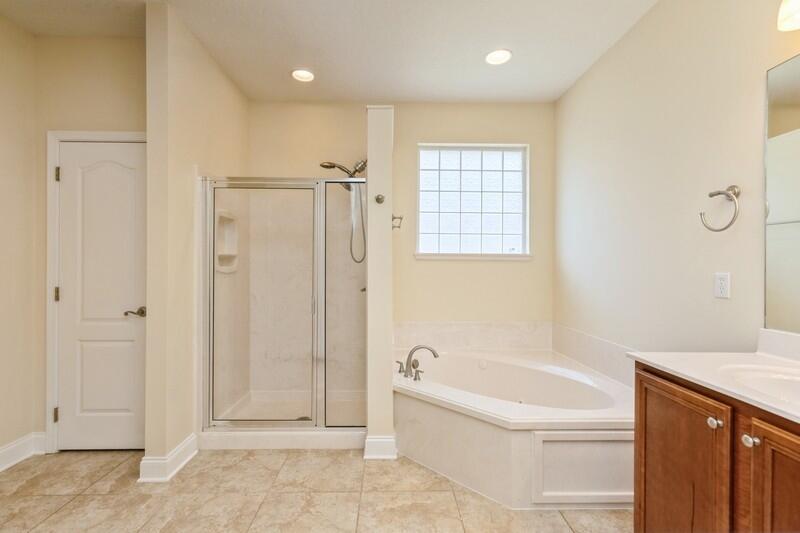 TRAILWOOD ESTATES - Residential