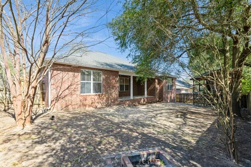 TRAILWOOD ESTATES - Residential