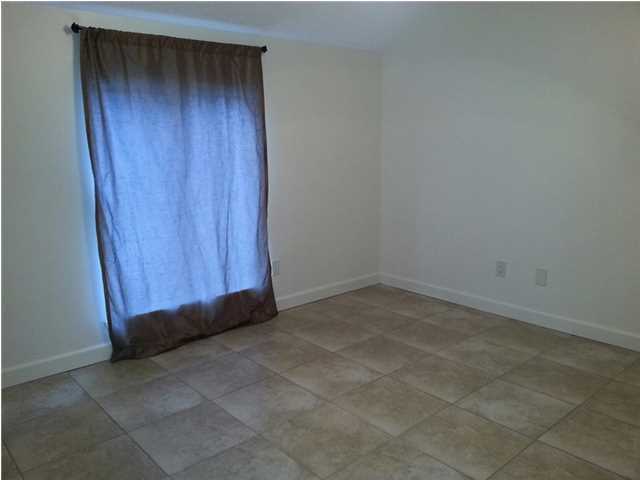 NO RECORDED SUBDIVISION - Residential Lease