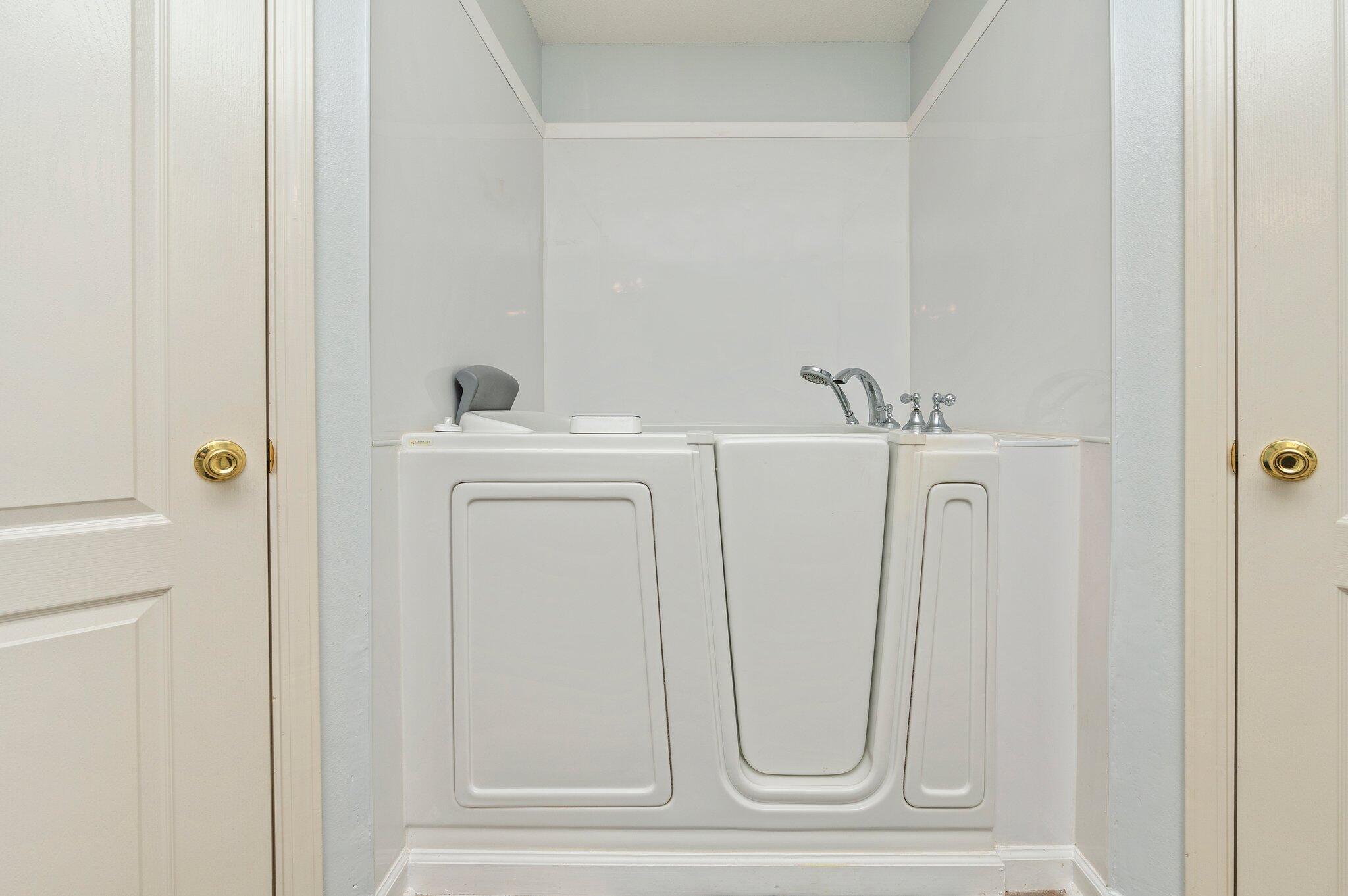 MORGAN RIDGE - Residential