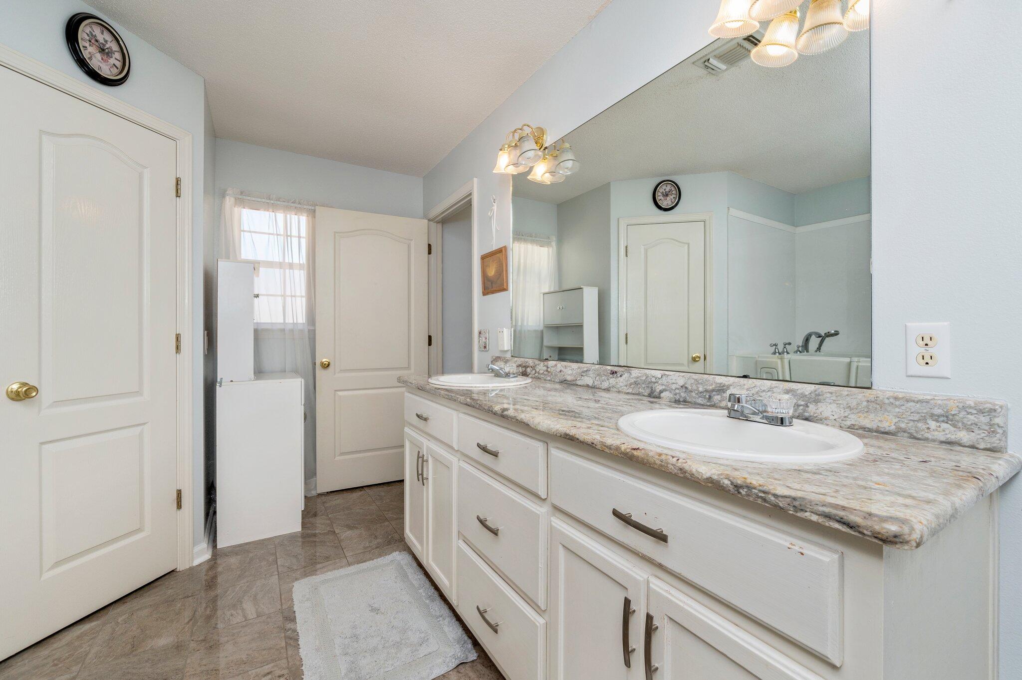 MORGAN RIDGE - Residential