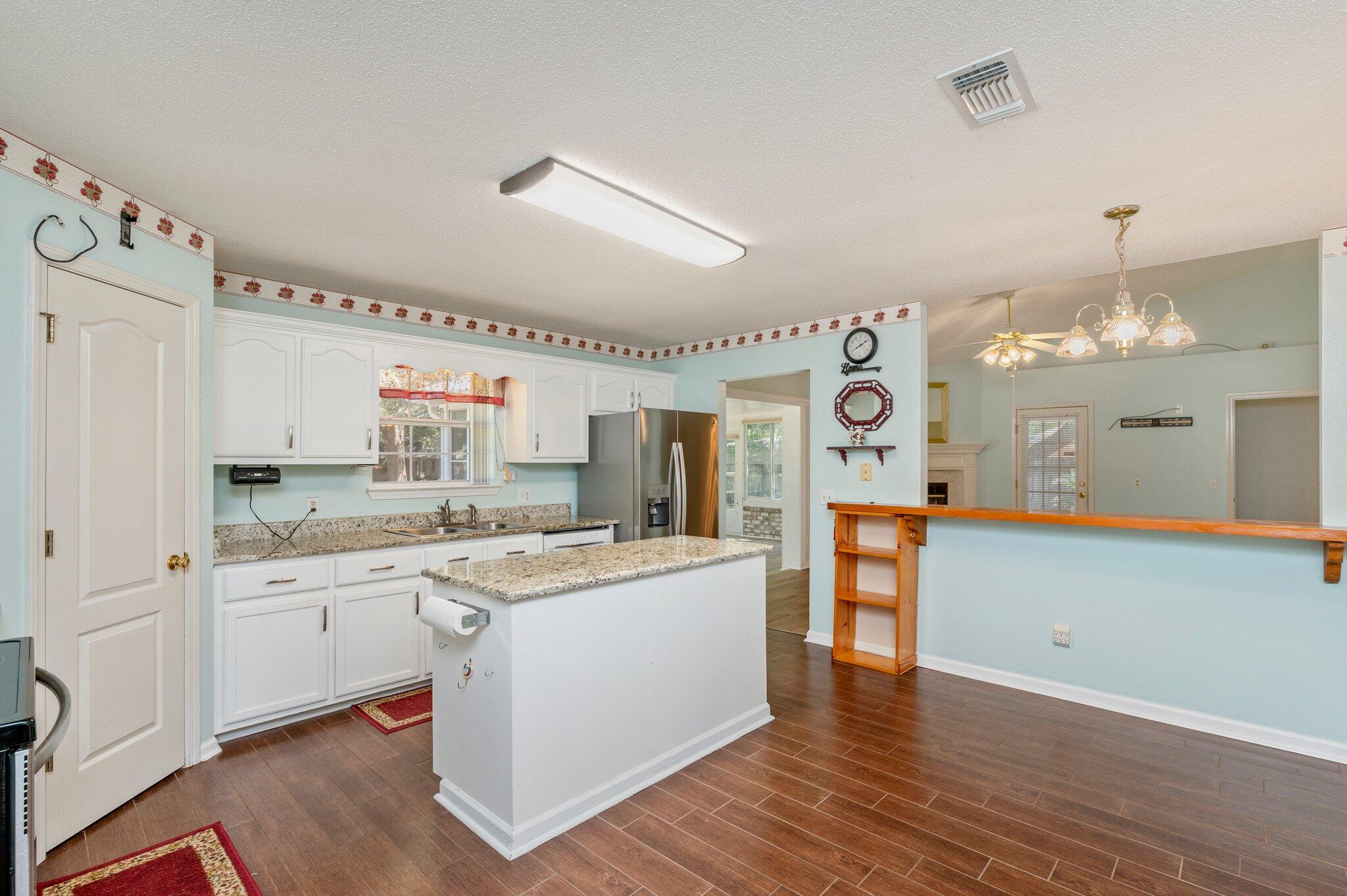 MORGAN RIDGE - Residential