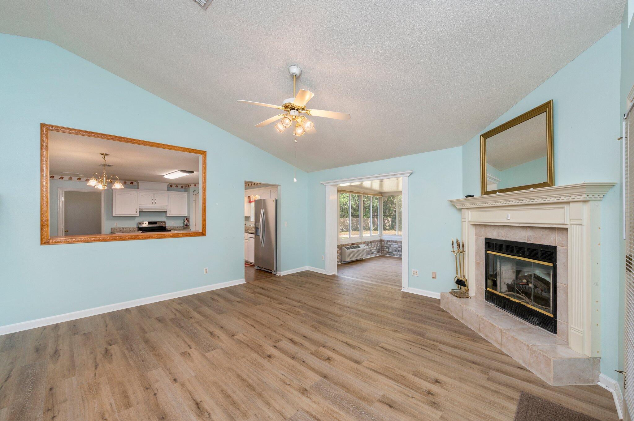 MORGAN RIDGE - Residential