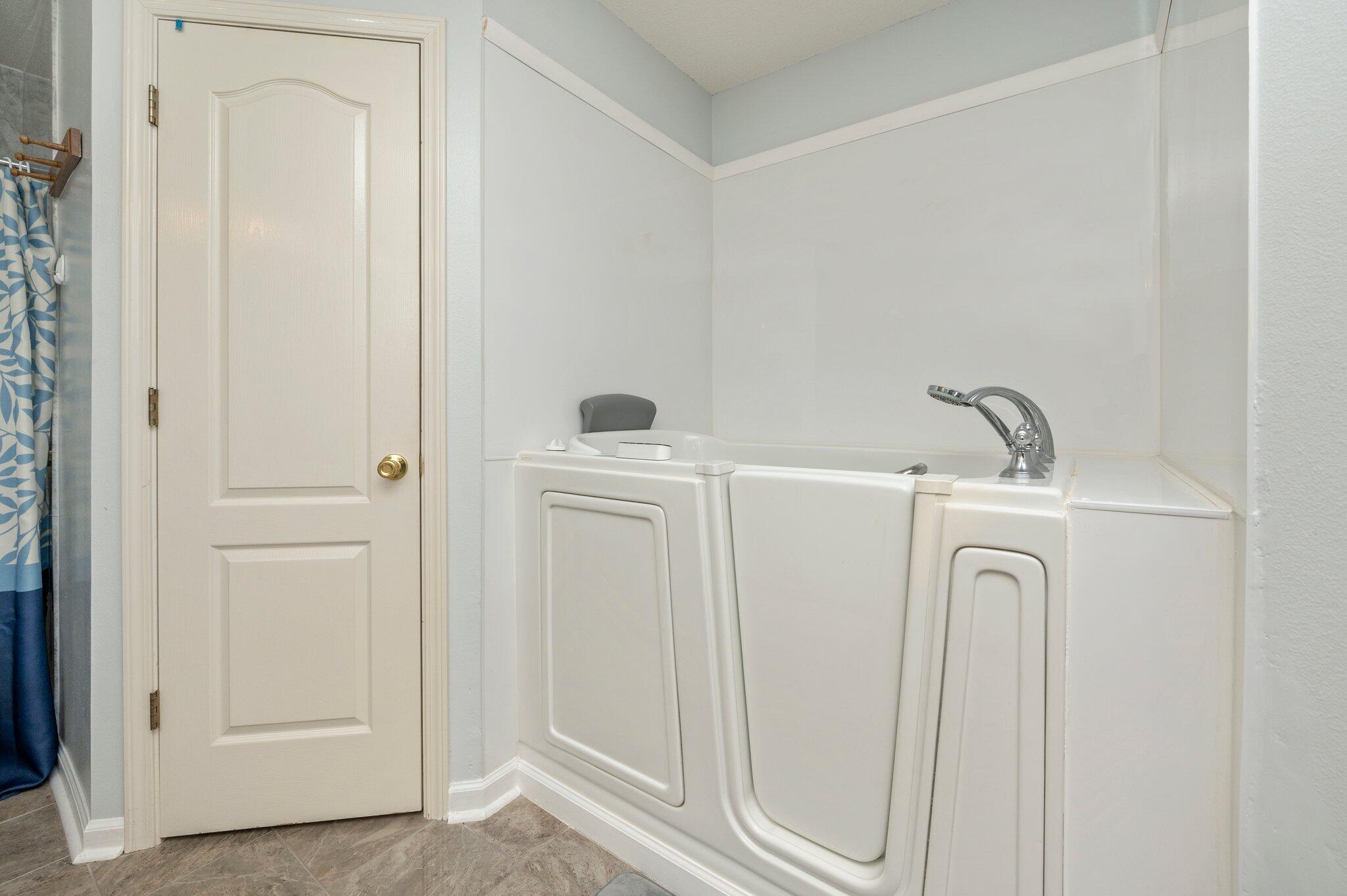 MORGAN RIDGE - Residential