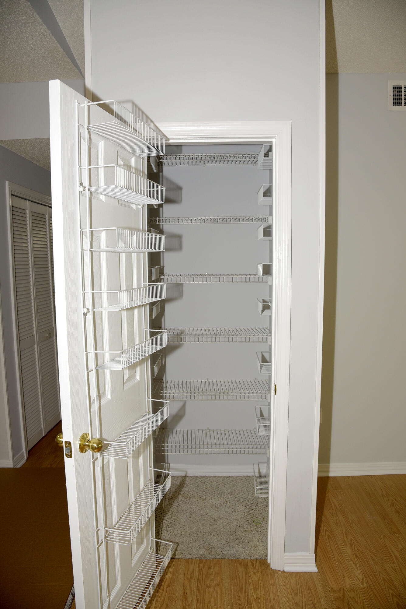 THE OAKS AT NICEVILLE - Residential Lease