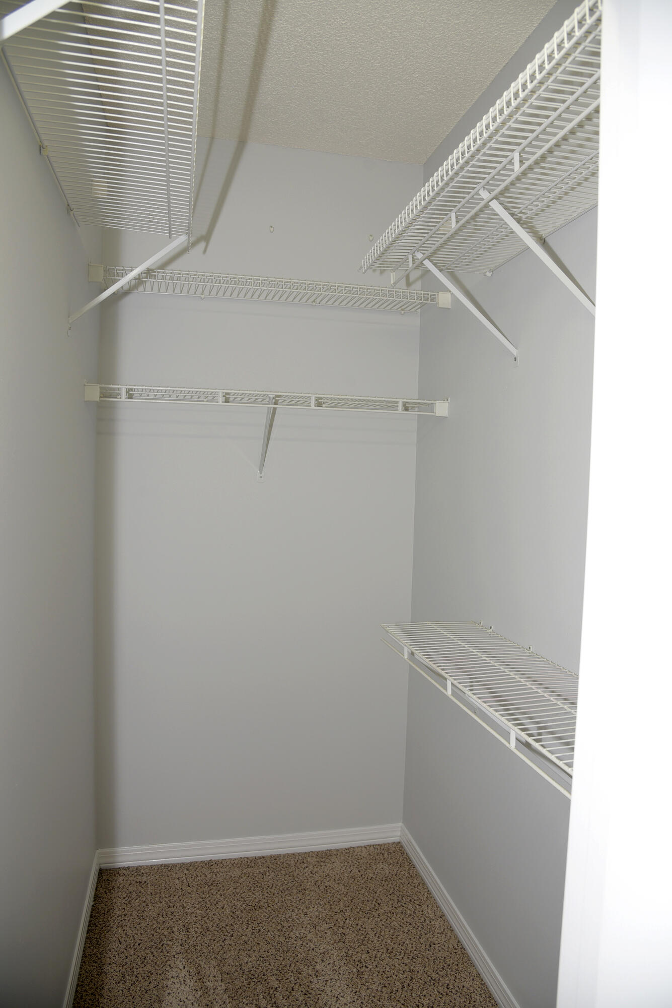 THE OAKS AT NICEVILLE - Residential Lease