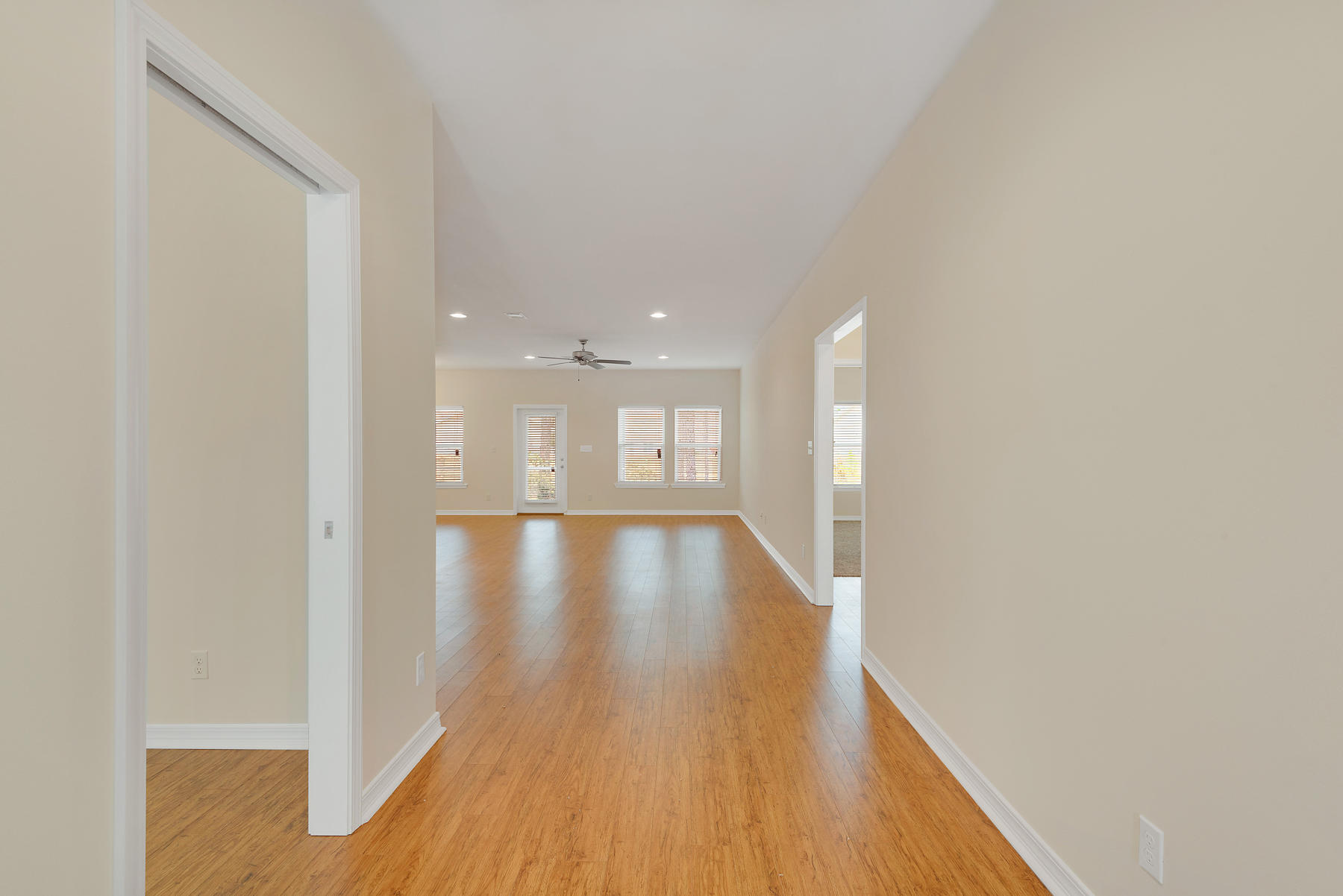 BAYOU PINES UNREC 1ST ADDN - Residential