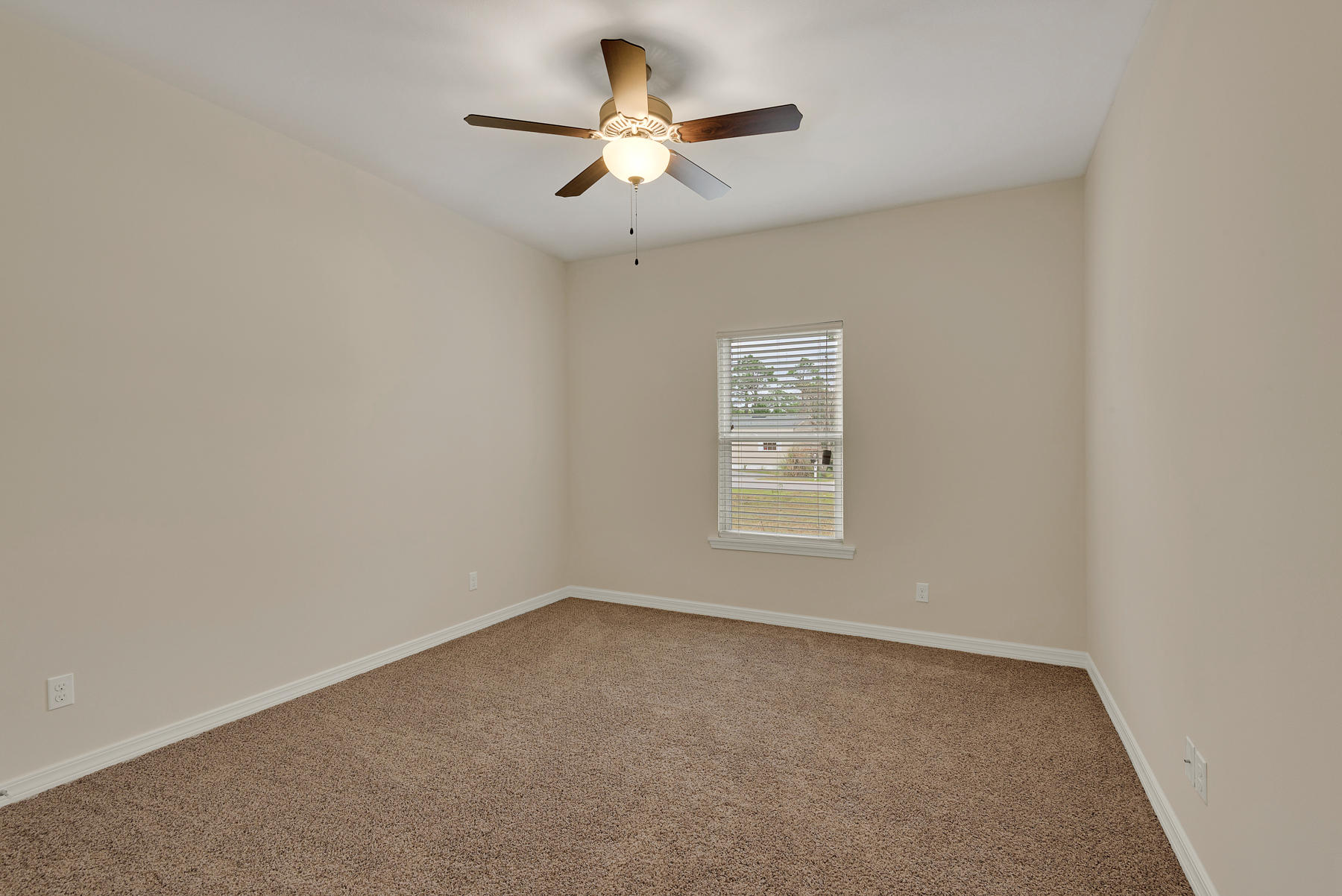 BAYOU PINES UNREC 1ST ADDN - Residential